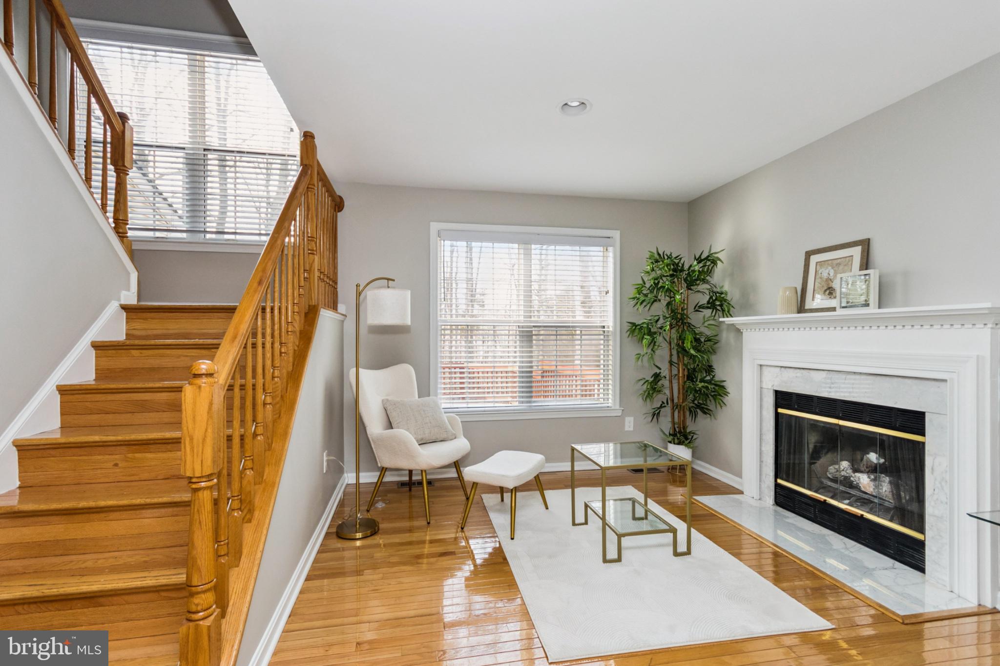 SMOKETREE - Residential