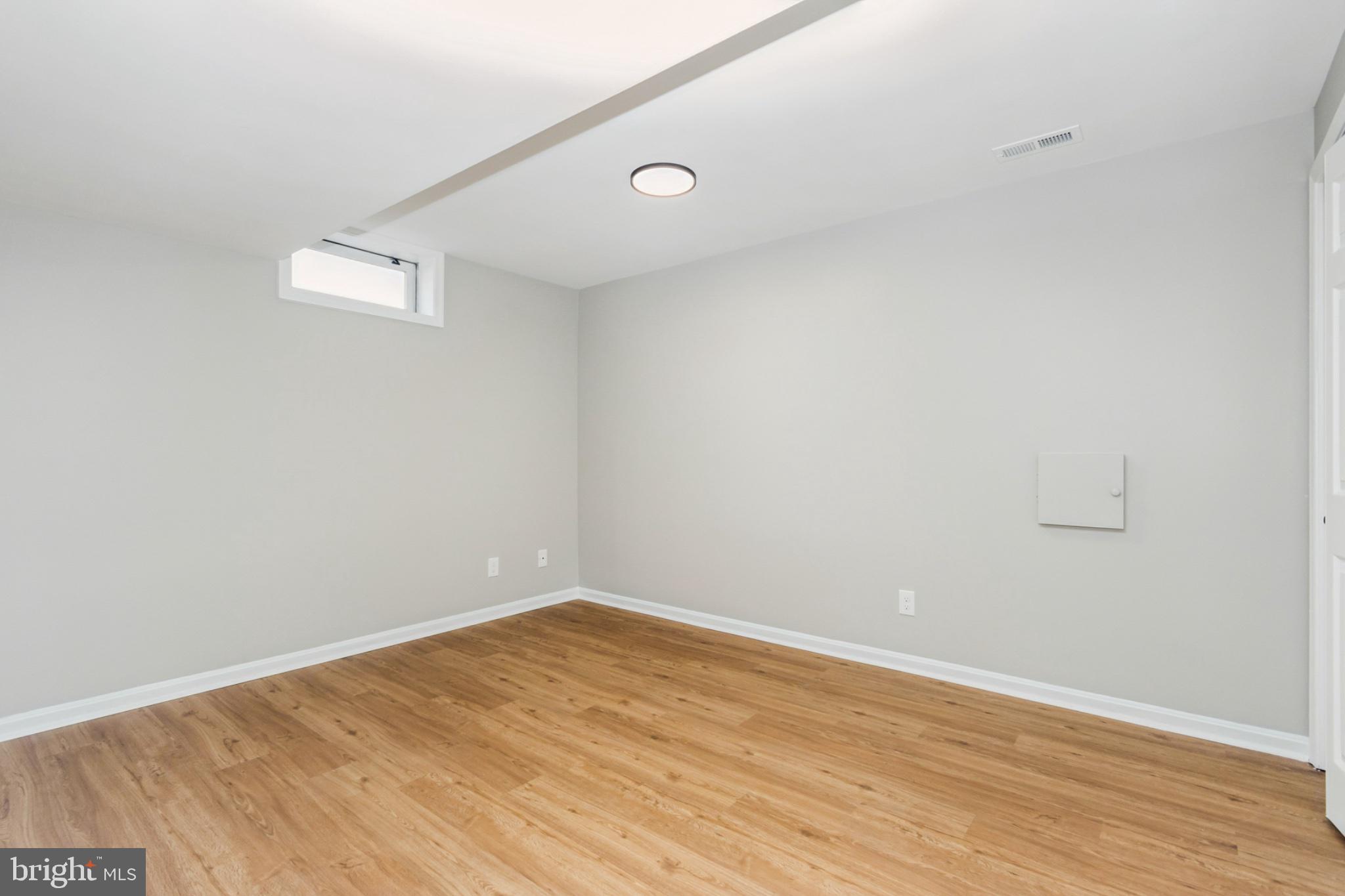 SMOKETREE - Residential