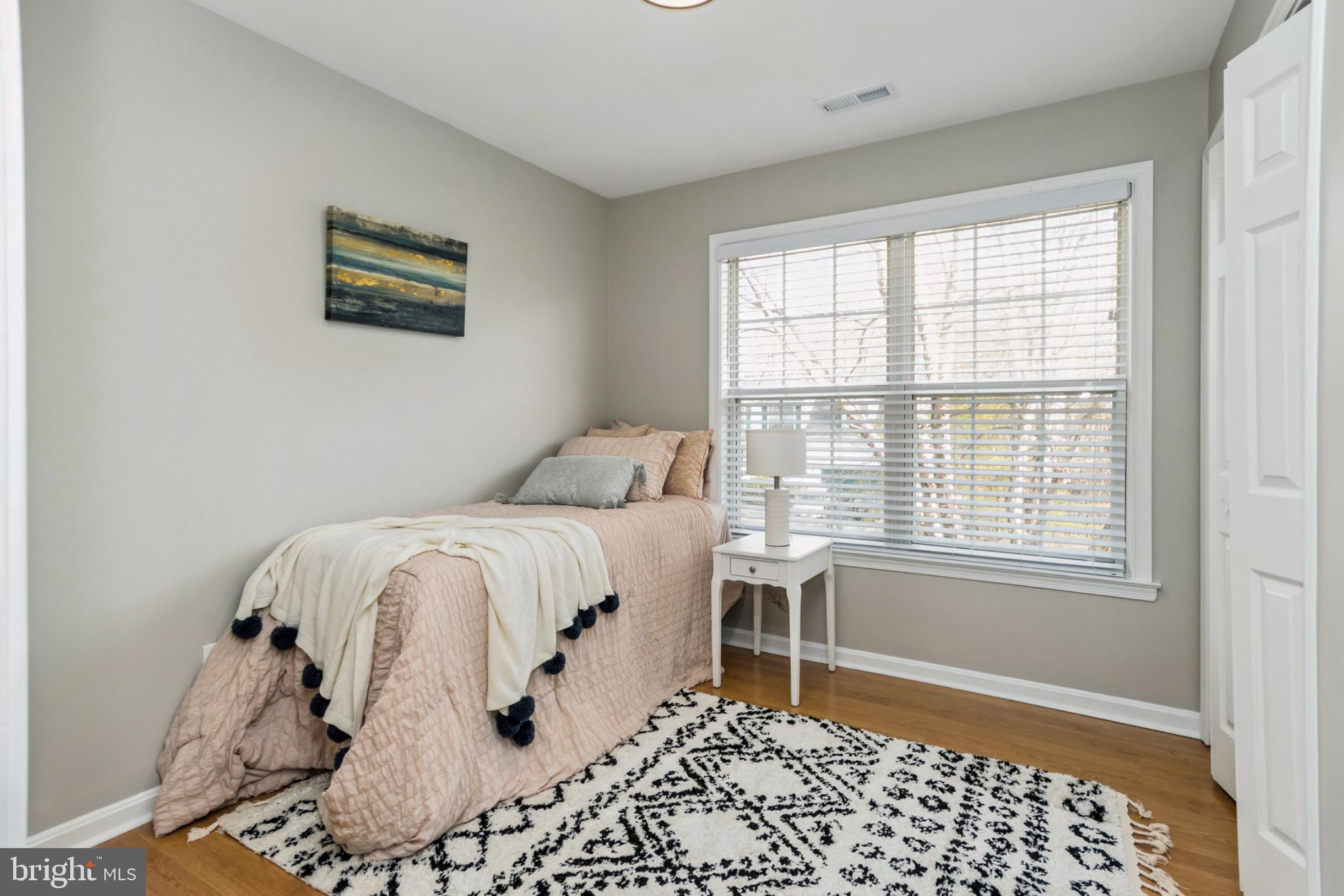 SMOKETREE - Residential