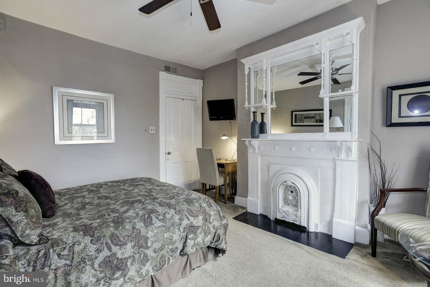 LOGAN CIRCLE - Residential
