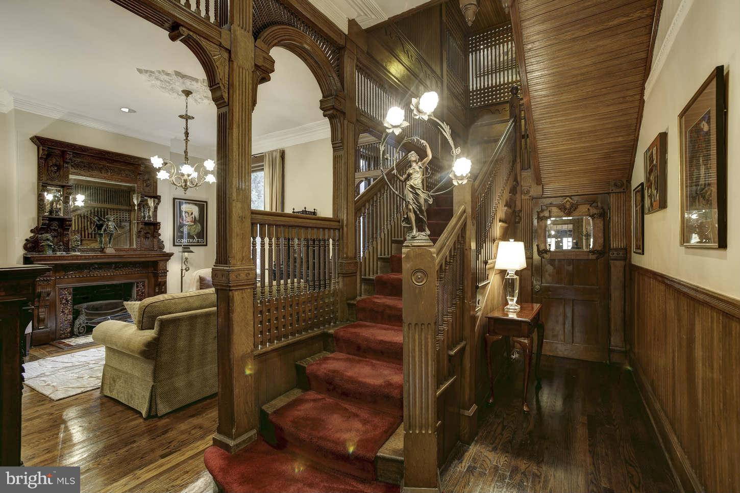 LOGAN CIRCLE - Residential