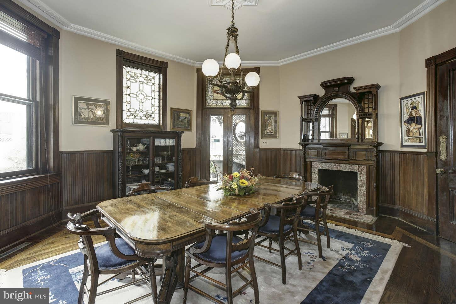 LOGAN CIRCLE - Residential