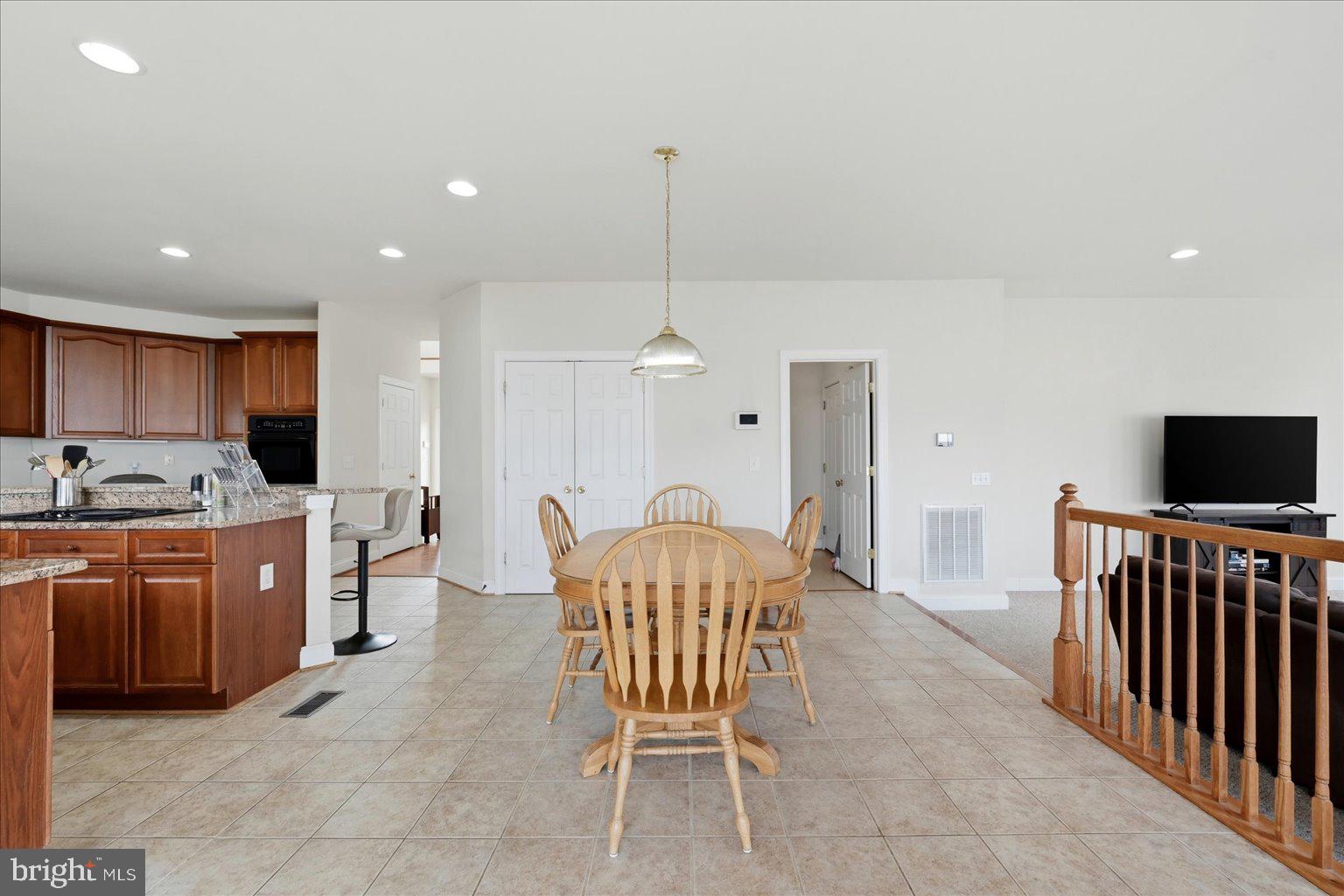 SPRUCE HILL ESTATES - Residential