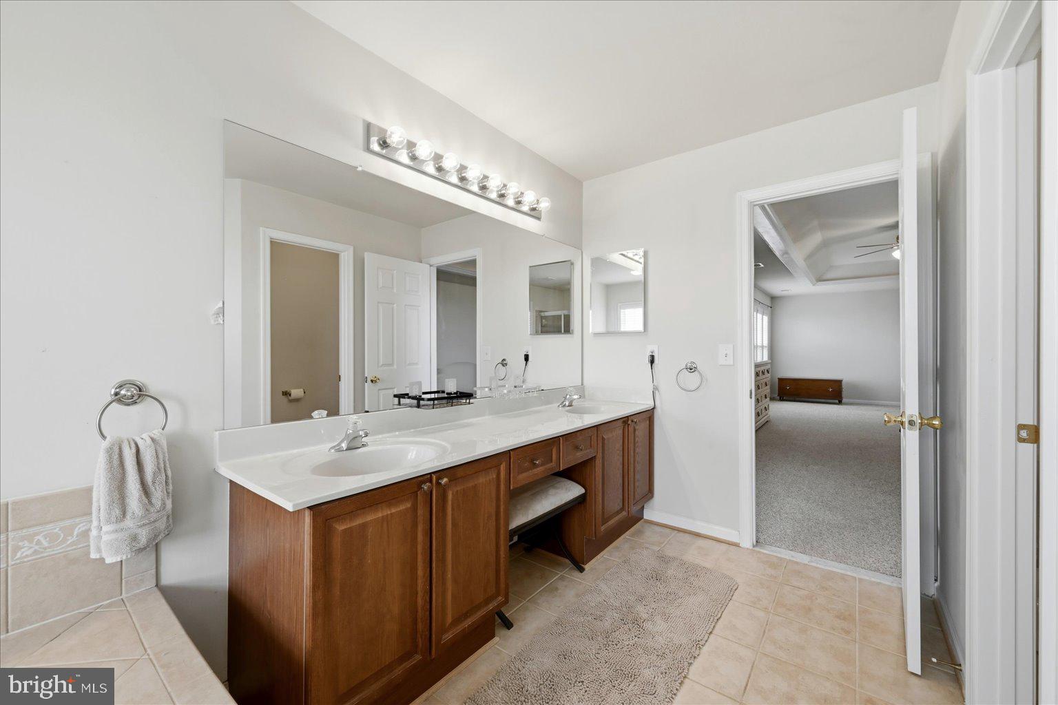 SPRUCE HILL ESTATES - Residential