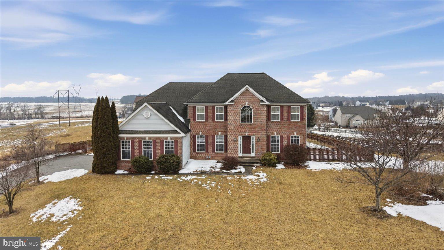 SPRUCE HILL ESTATES - Residential