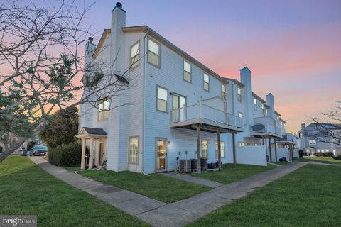 1523 DANEWOOD COURT CROFTON MD 21114