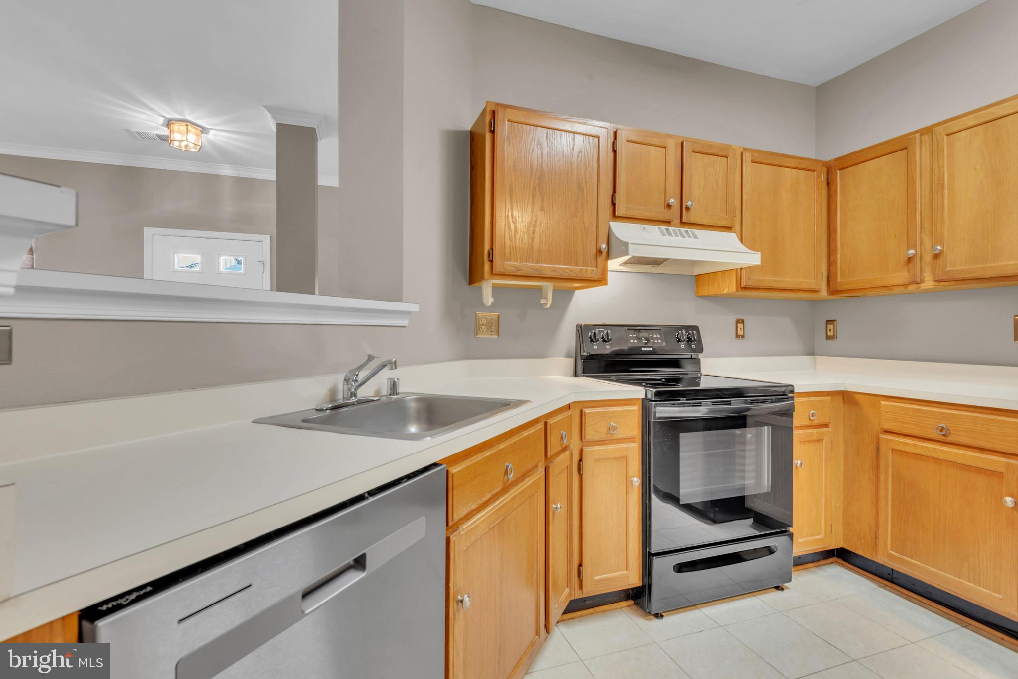 CEDAR GROVE AT CROFTON - Residential