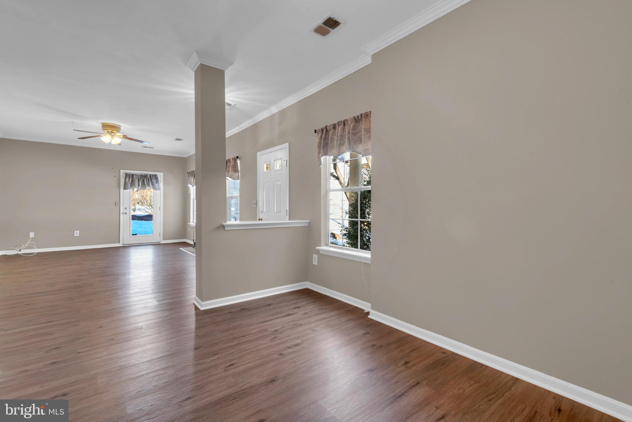 CEDAR GROVE AT CROFTON - Residential