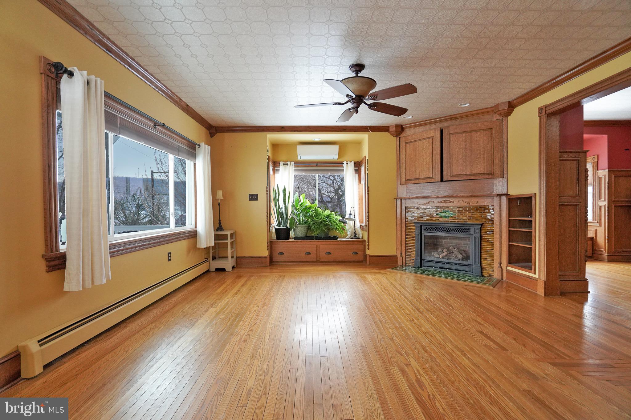 POTTSVILLE - Residential