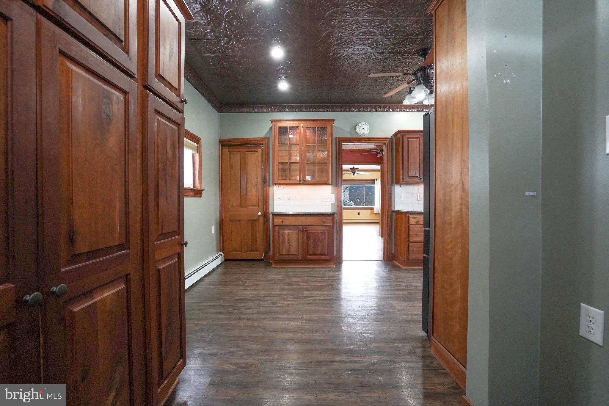 POTTSVILLE - Residential