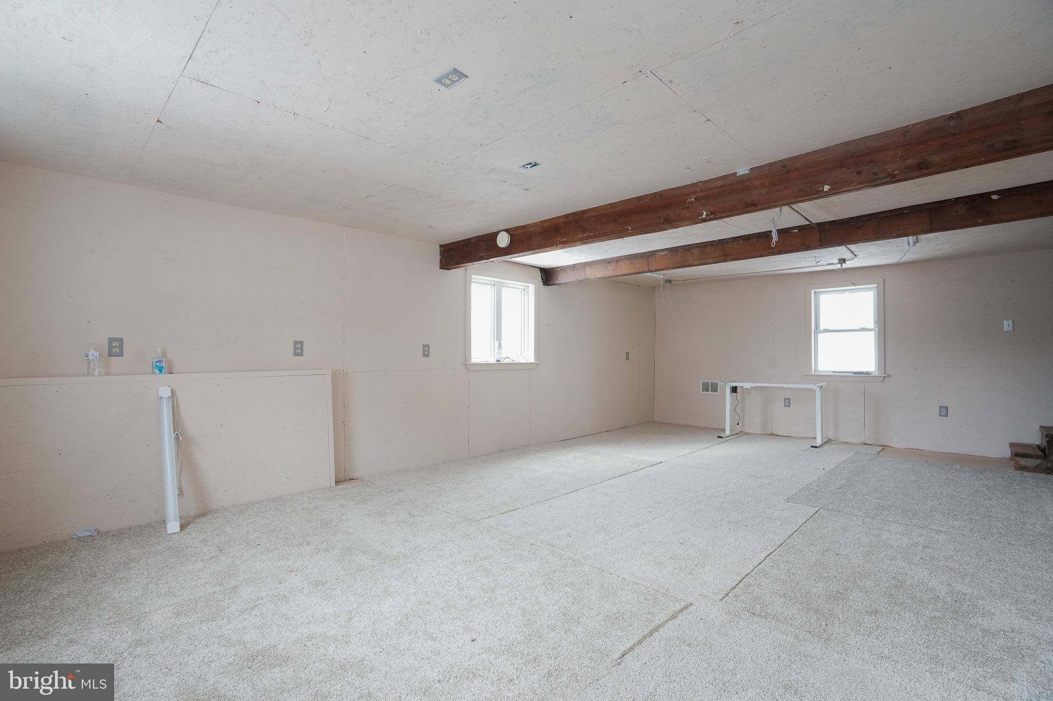 POTTSVILLE - Residential