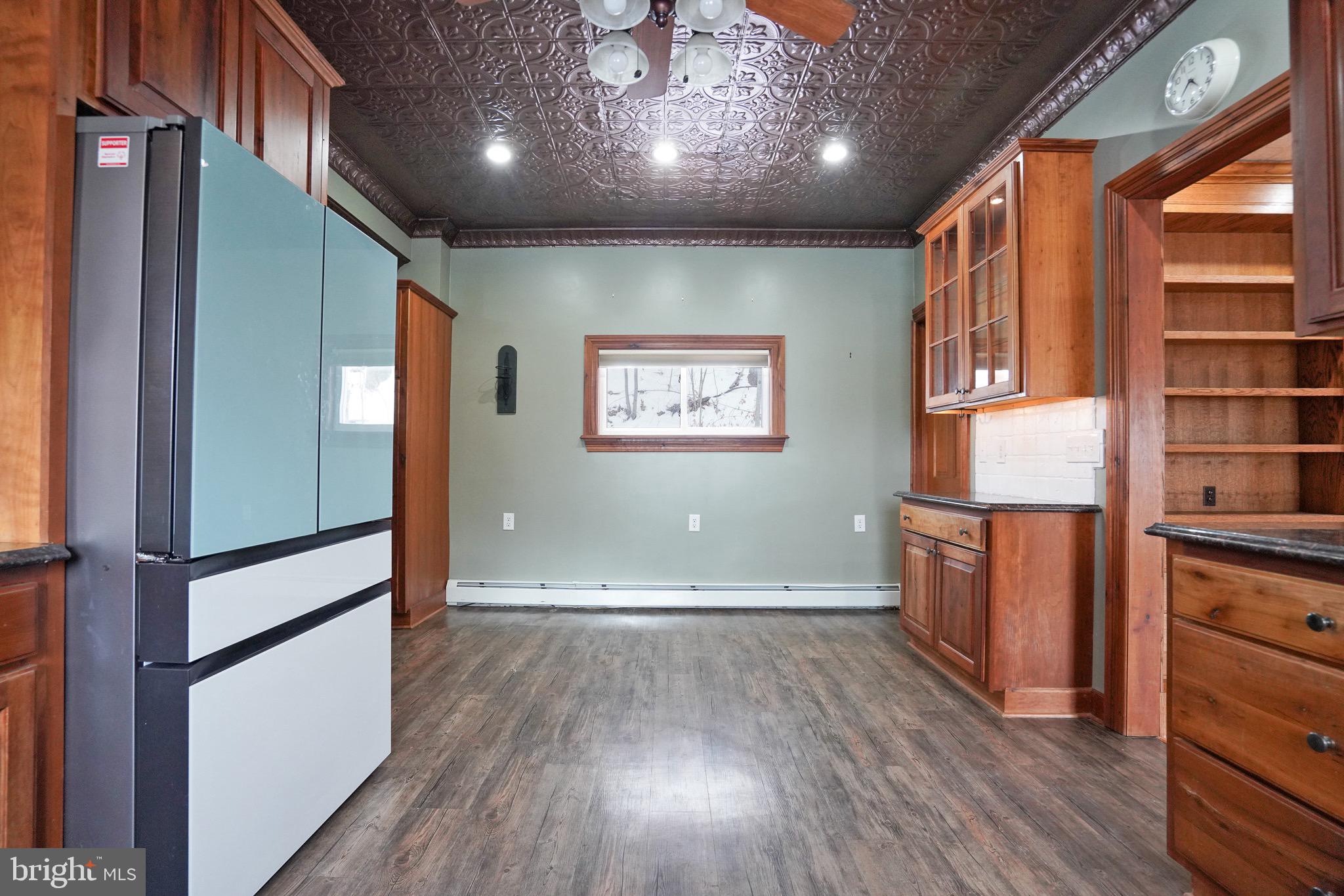 POTTSVILLE - Residential