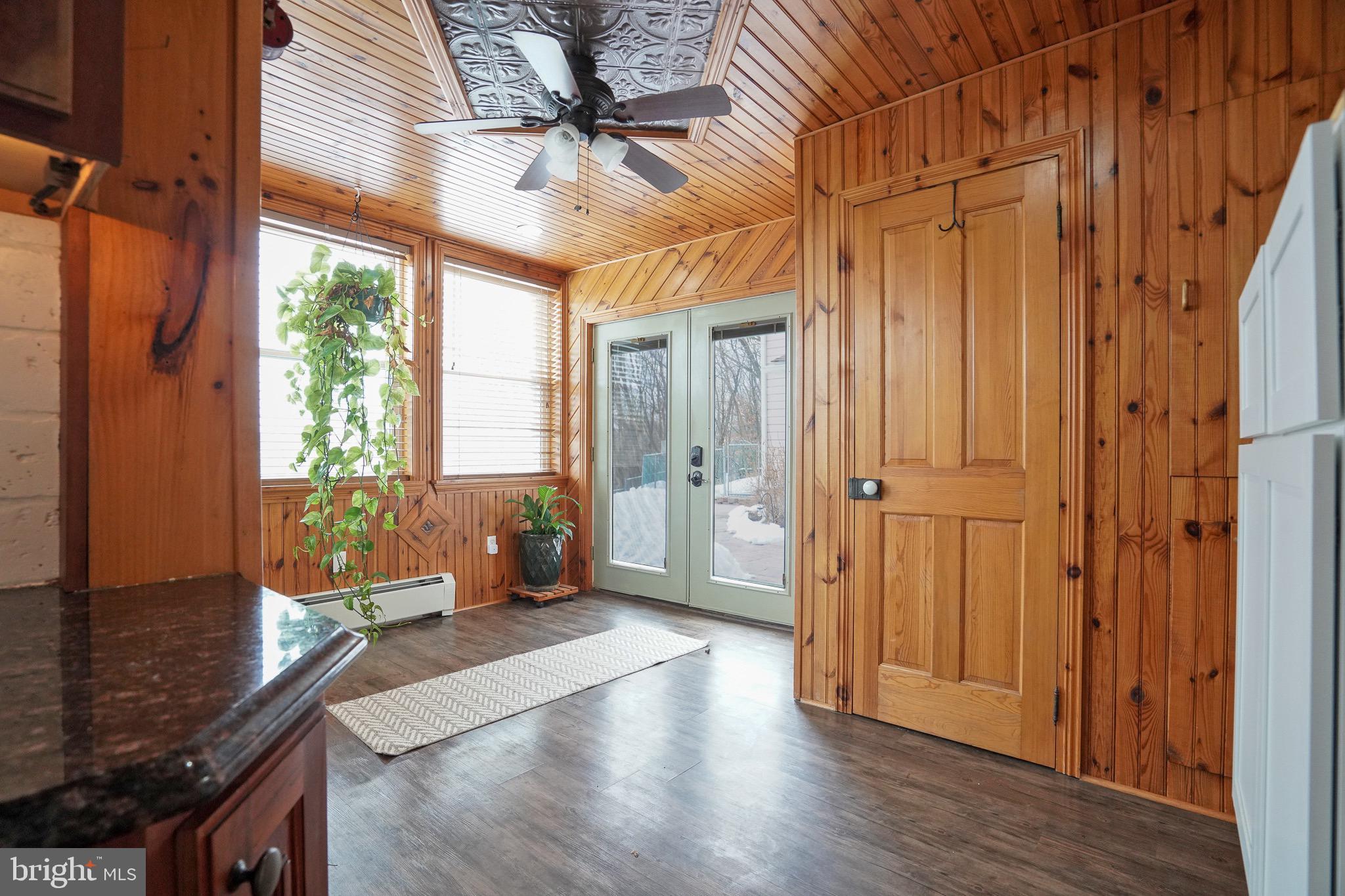 POTTSVILLE - Residential