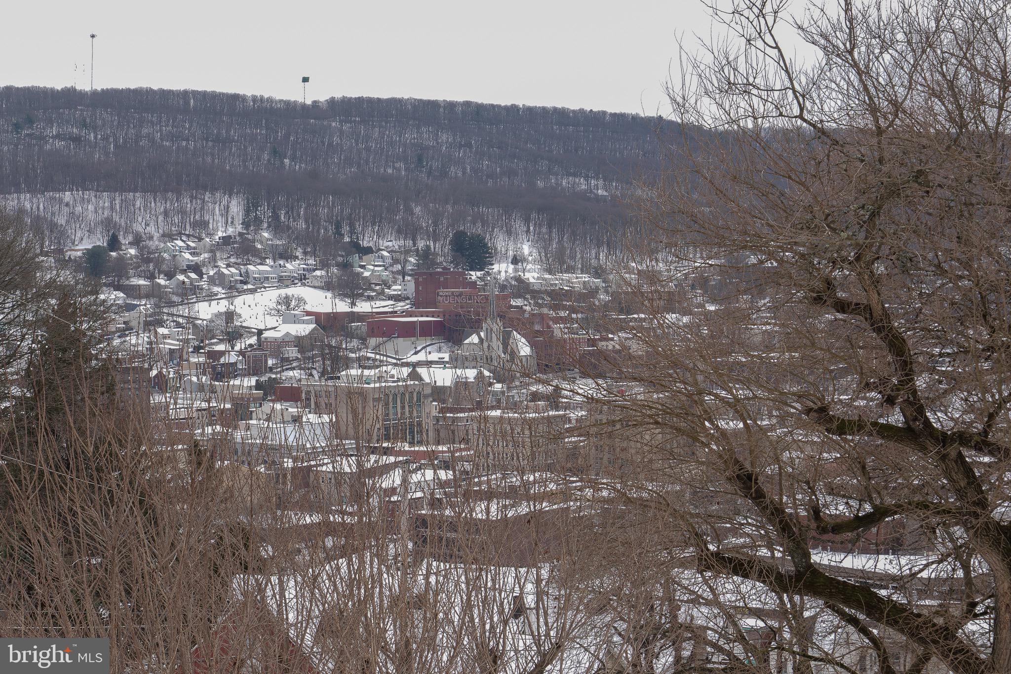 POTTSVILLE - Residential