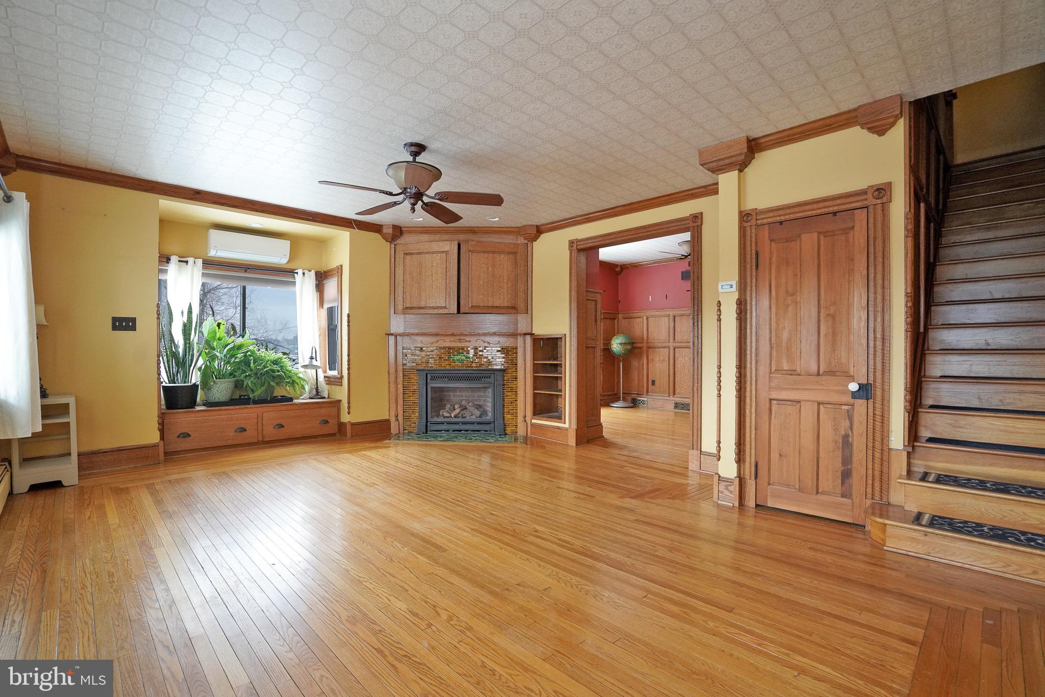 POTTSVILLE - Residential