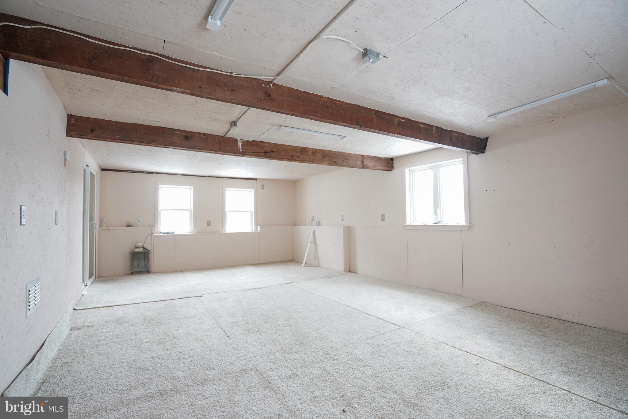 POTTSVILLE - Residential