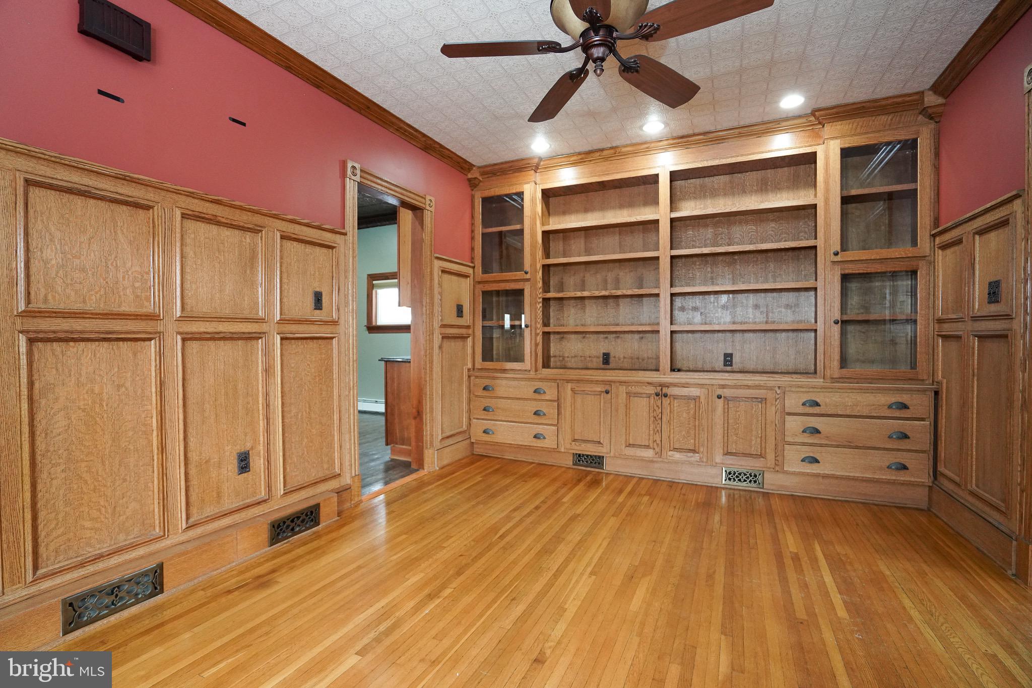 POTTSVILLE - Residential