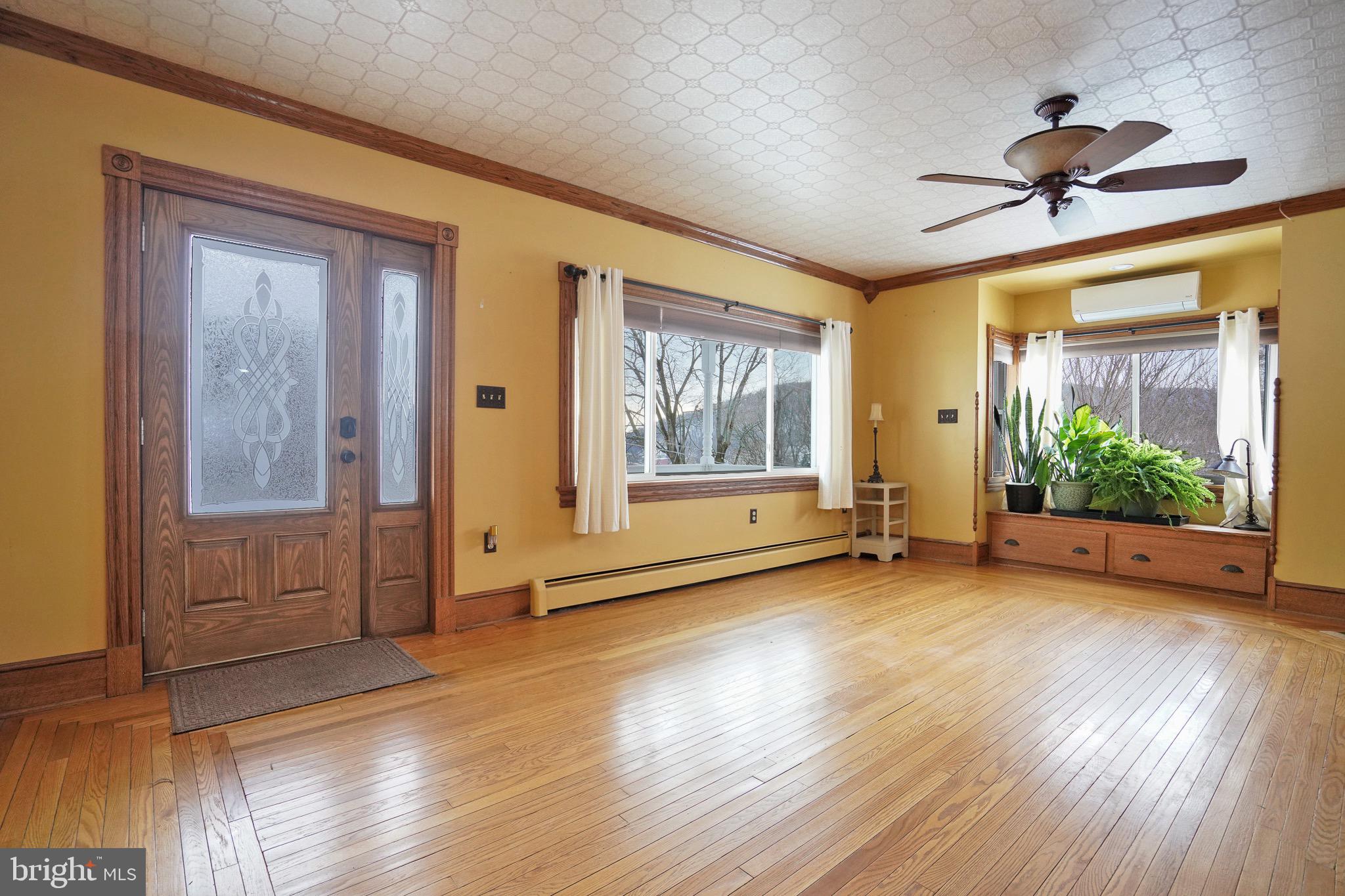 POTTSVILLE - Residential