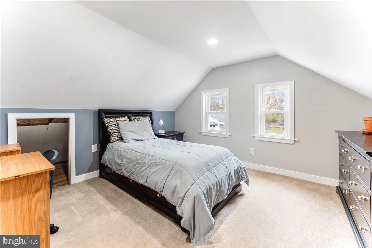 DUTTON MILL - Residential