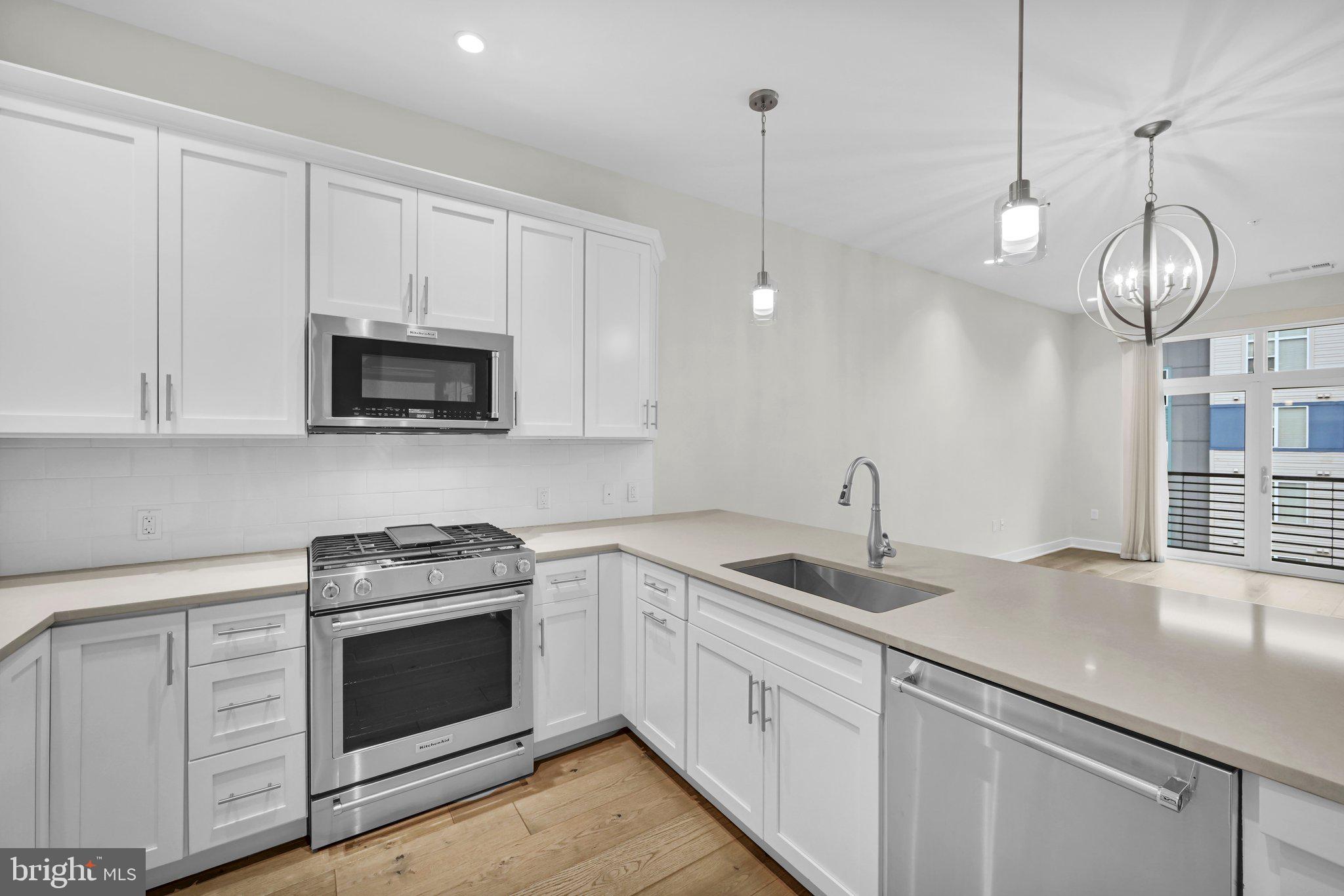 575 SOUTH CONDOS - Residential