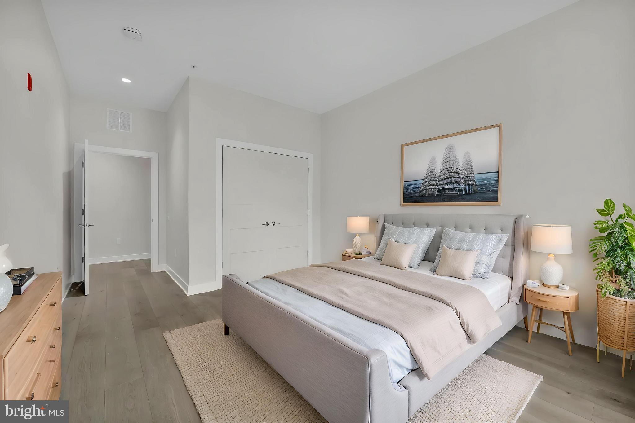 575 SOUTH CONDOS - Residential