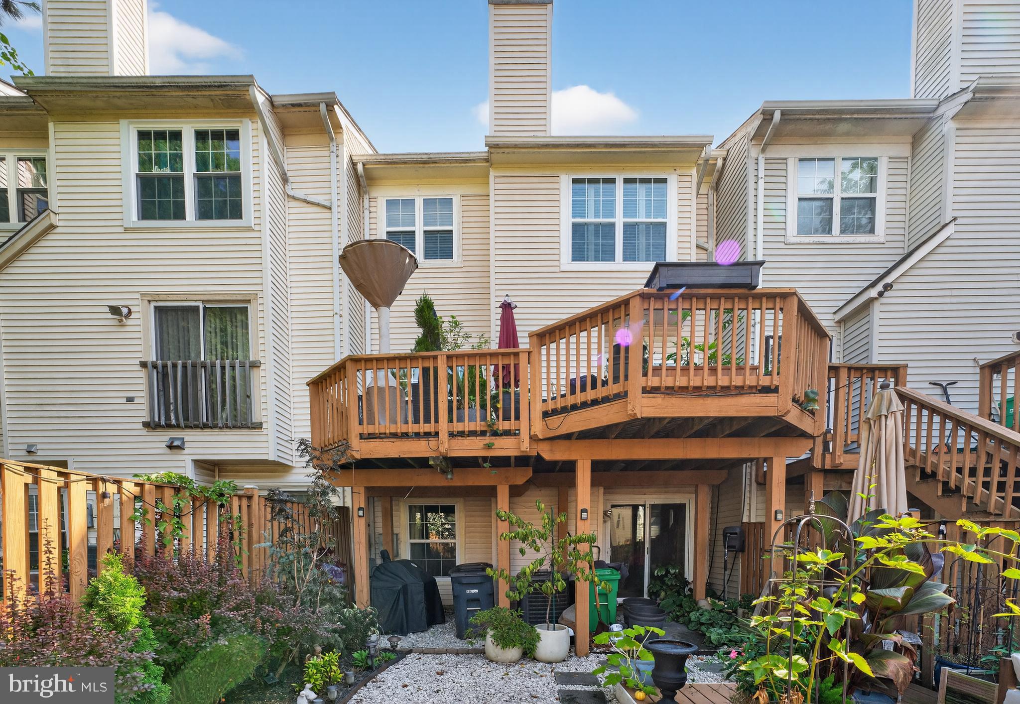 WOODVIEW VILLAGE - Residential