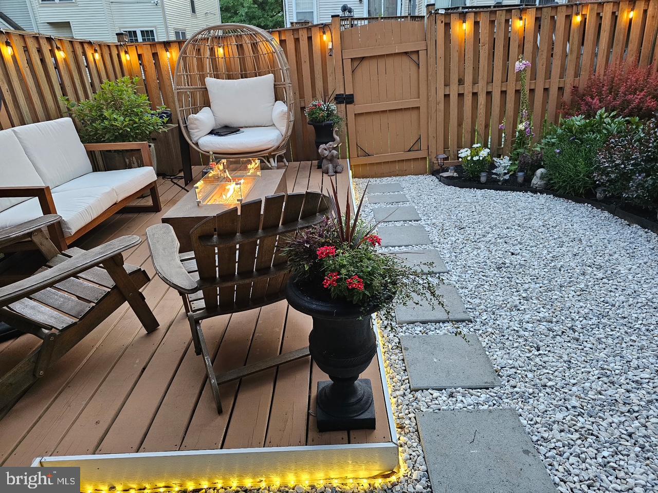 WOODVIEW VILLAGE - Residential