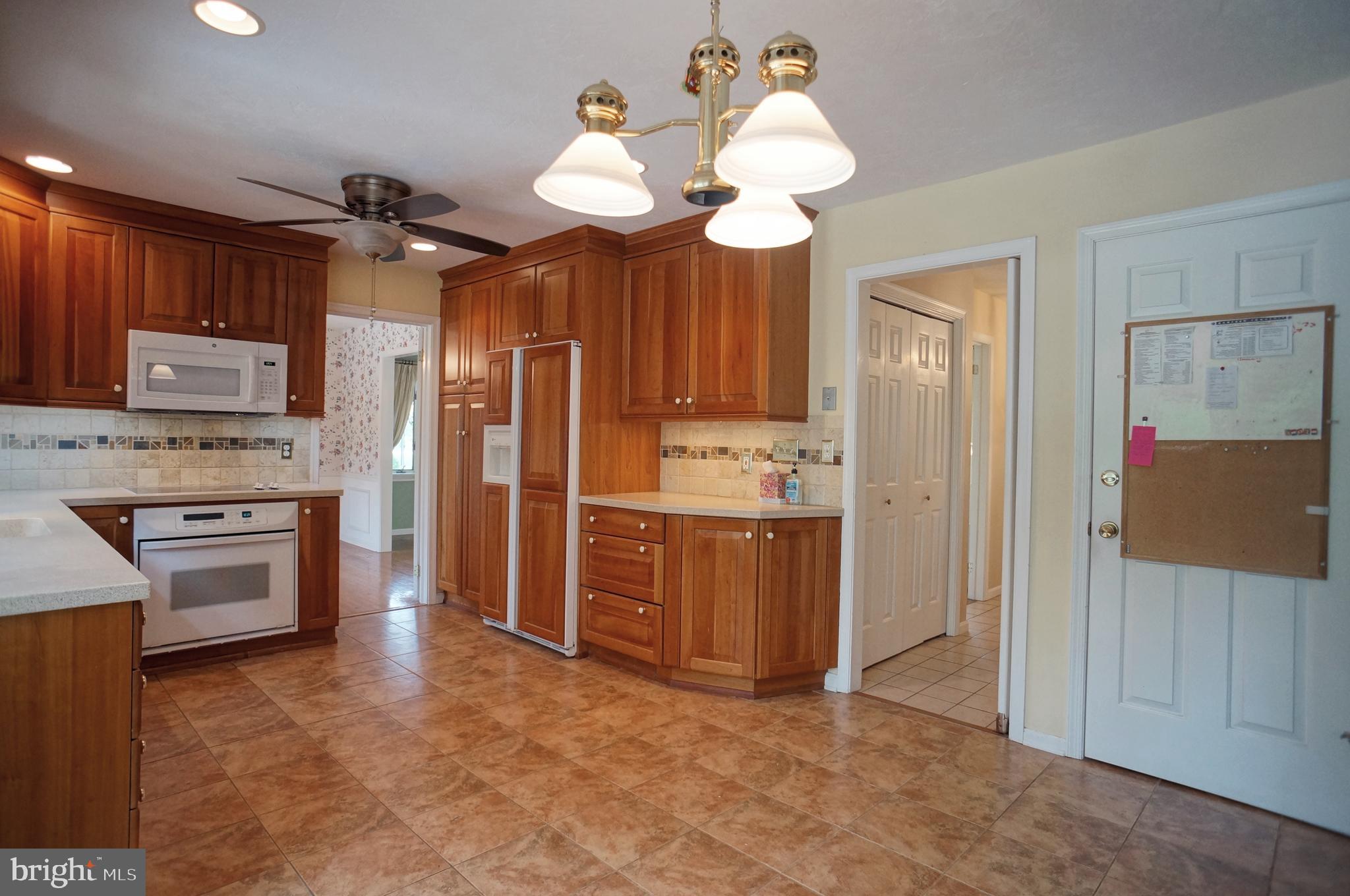 DEIMLER MANOR - Residential