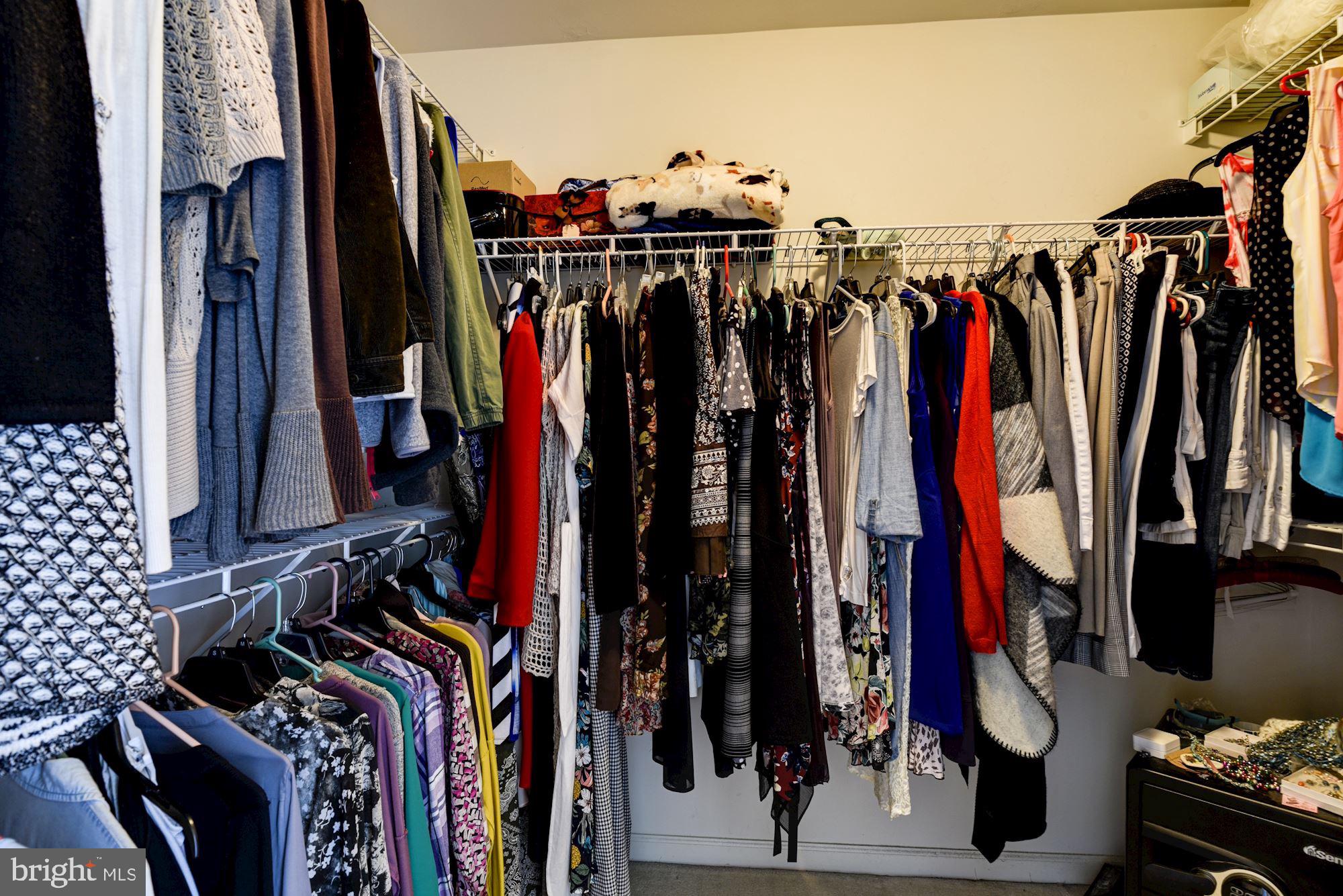 LIGHT RIDGE - Residential