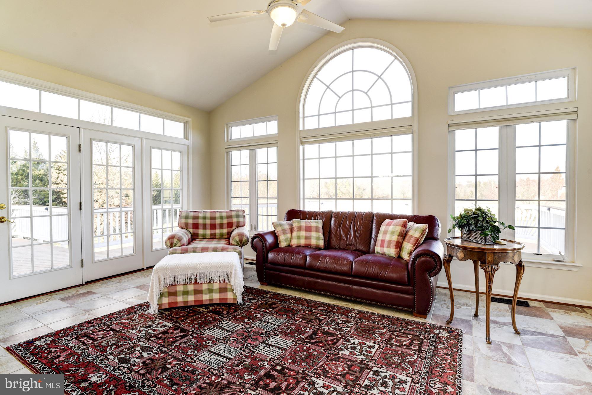 LIGHT RIDGE - Residential