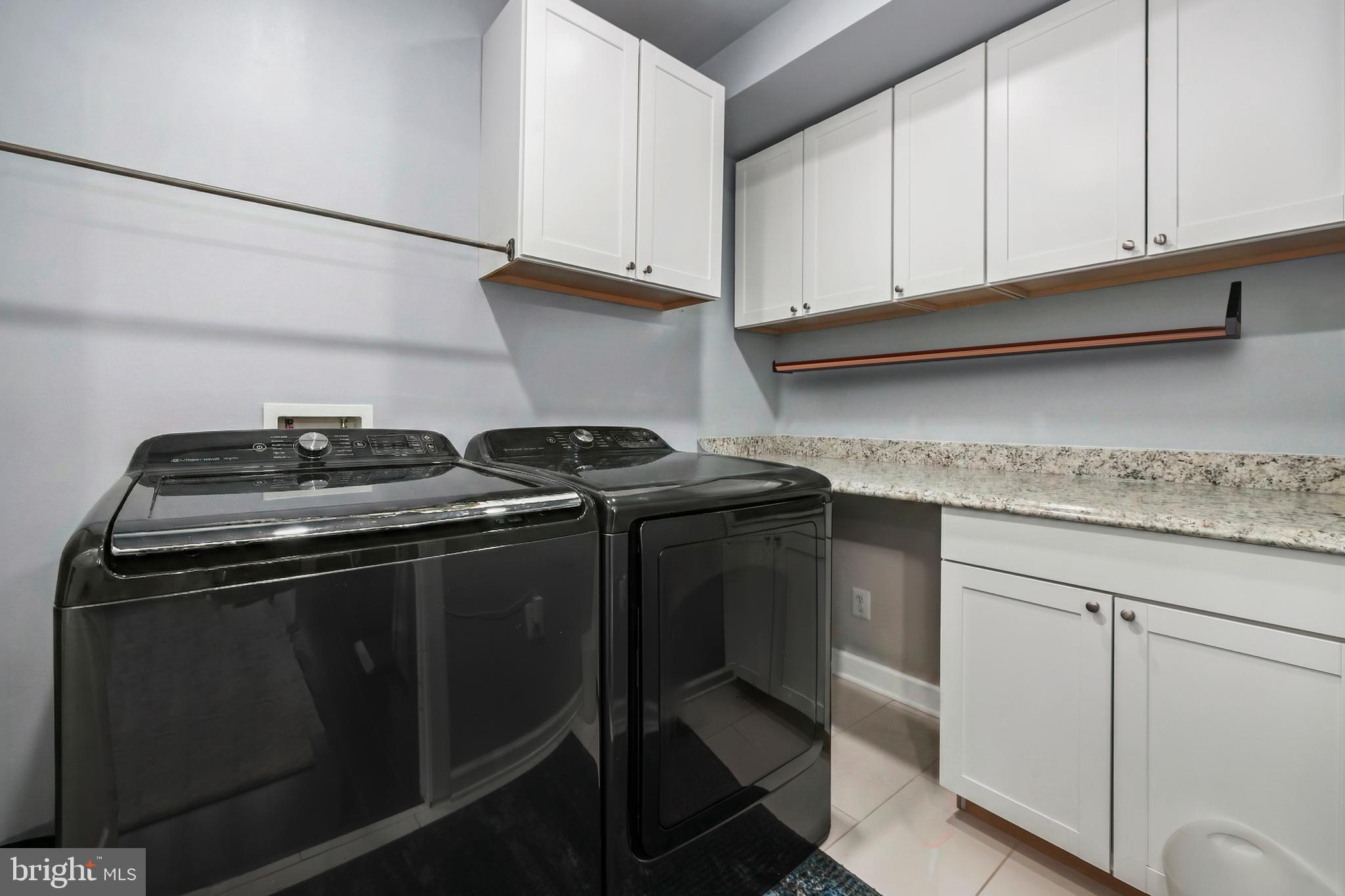 BEL AIR - Residential