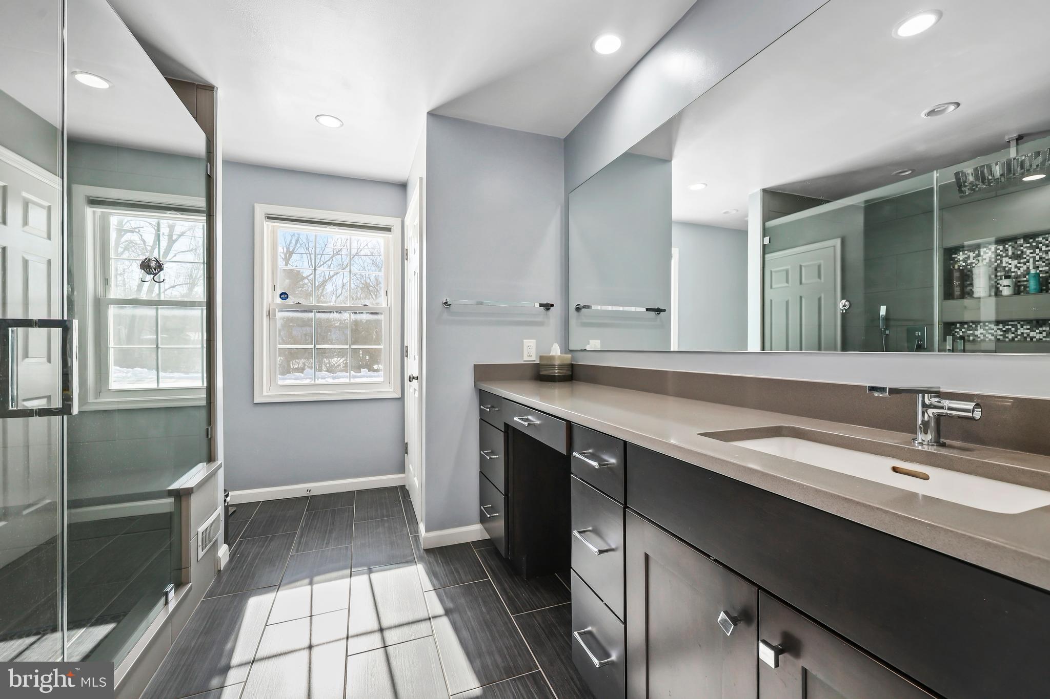 BEL AIR - Residential