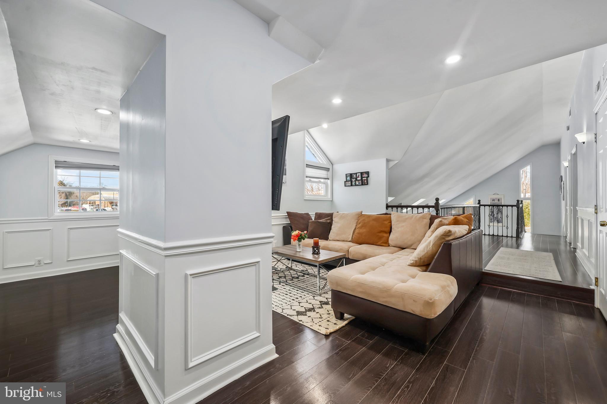 BEL AIR - Residential