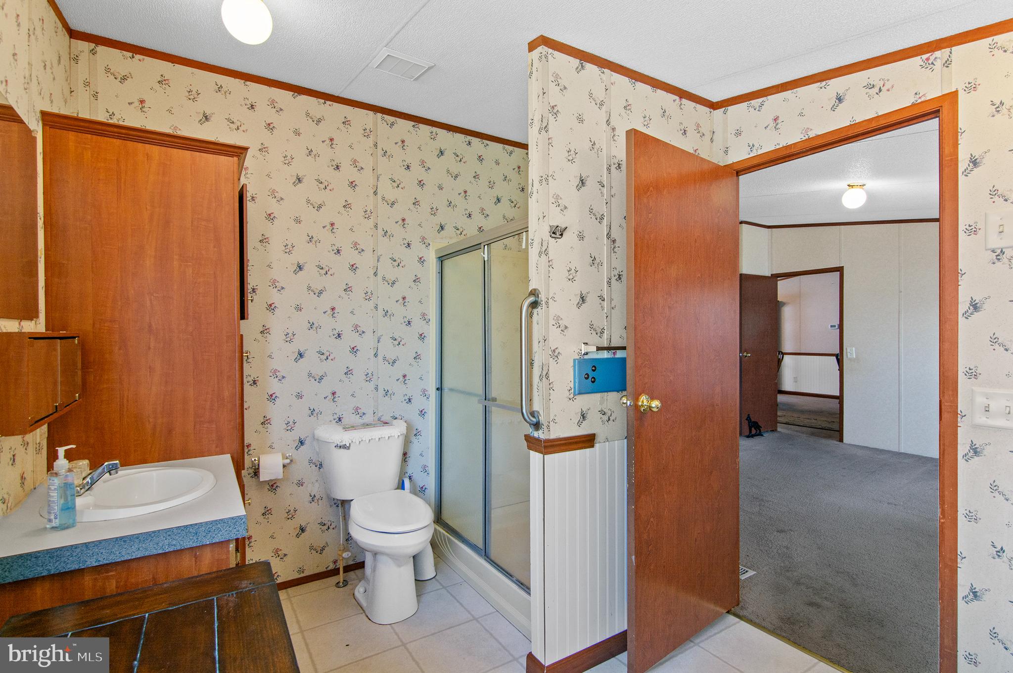 COOL BREEZE MOBILE HOME PARK - Residential