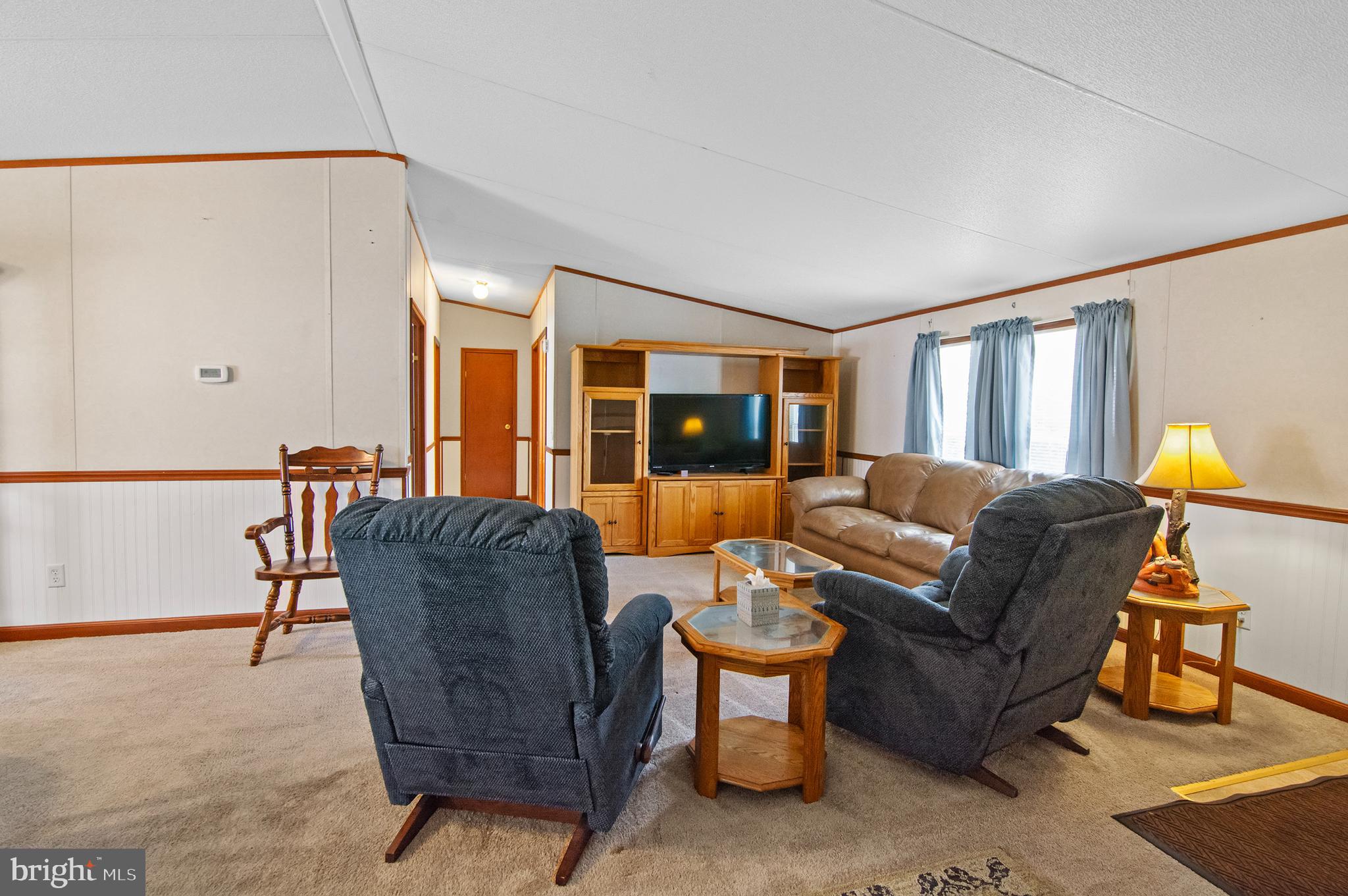 COOL BREEZE MOBILE HOME PARK - Residential