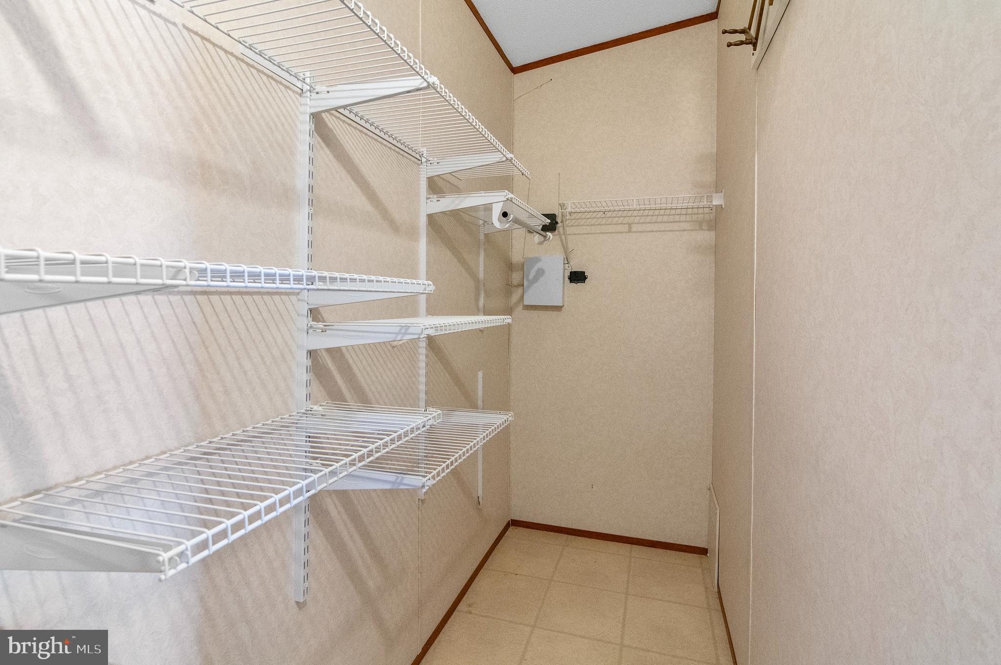 COOL BREEZE MOBILE HOME PARK - Residential