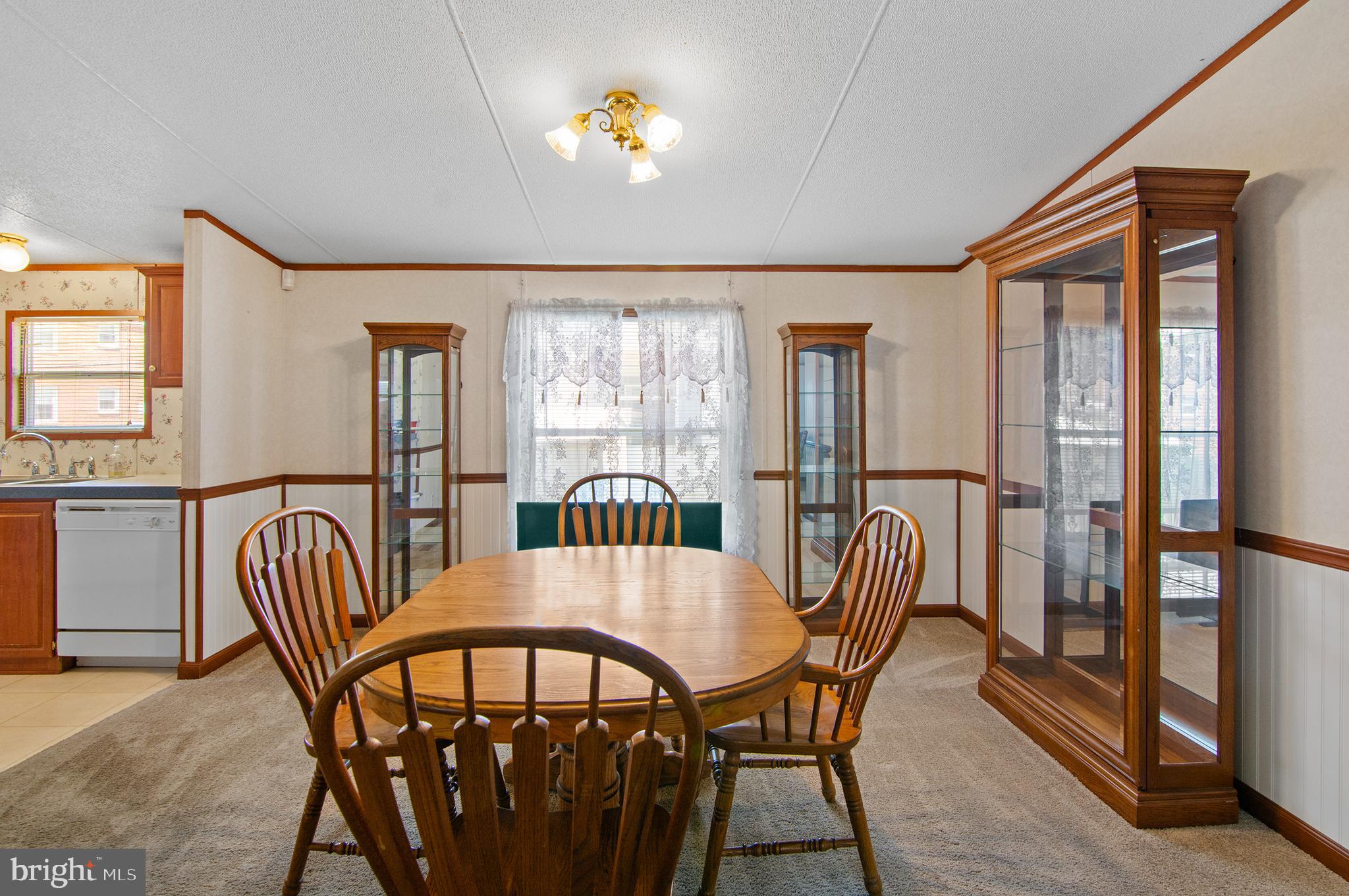 COOL BREEZE MOBILE HOME PARK - Residential