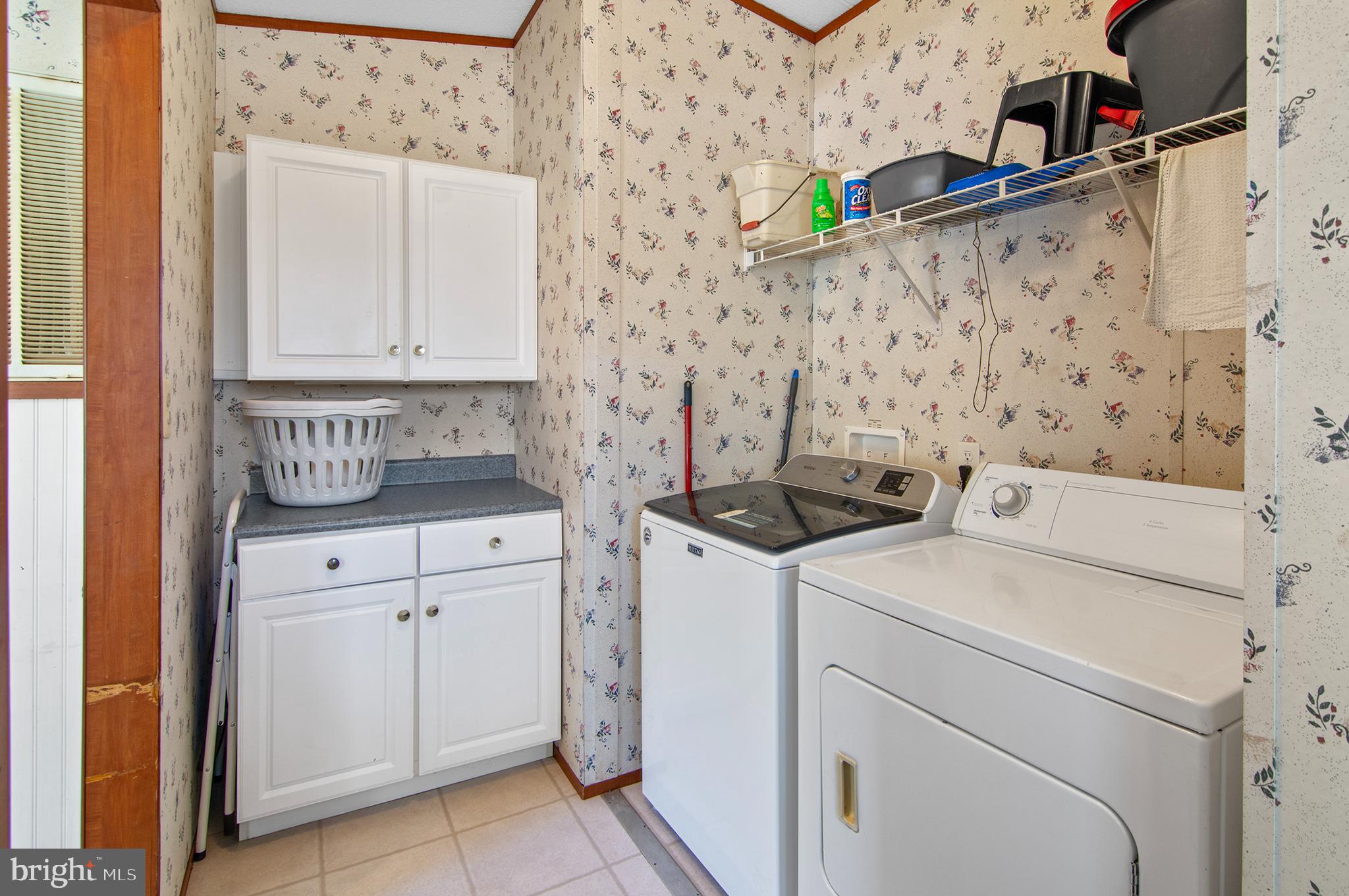 COOL BREEZE MOBILE HOME PARK - Residential