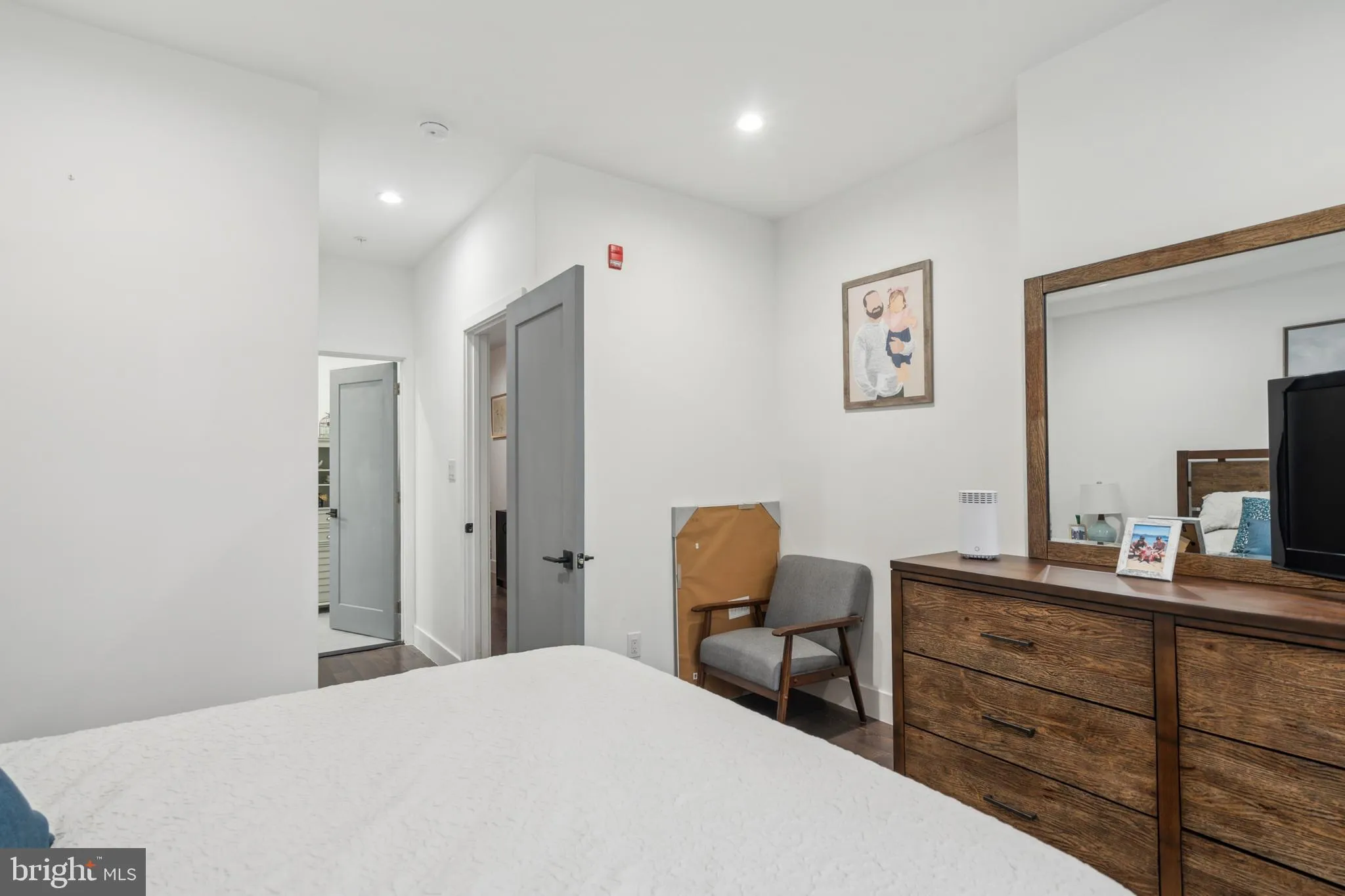 Philadelphia, Pennsylvania 19122, United States, 3 Bedrooms Bedrooms, ,3 BathroomsBathrooms,Residential,Active,13091