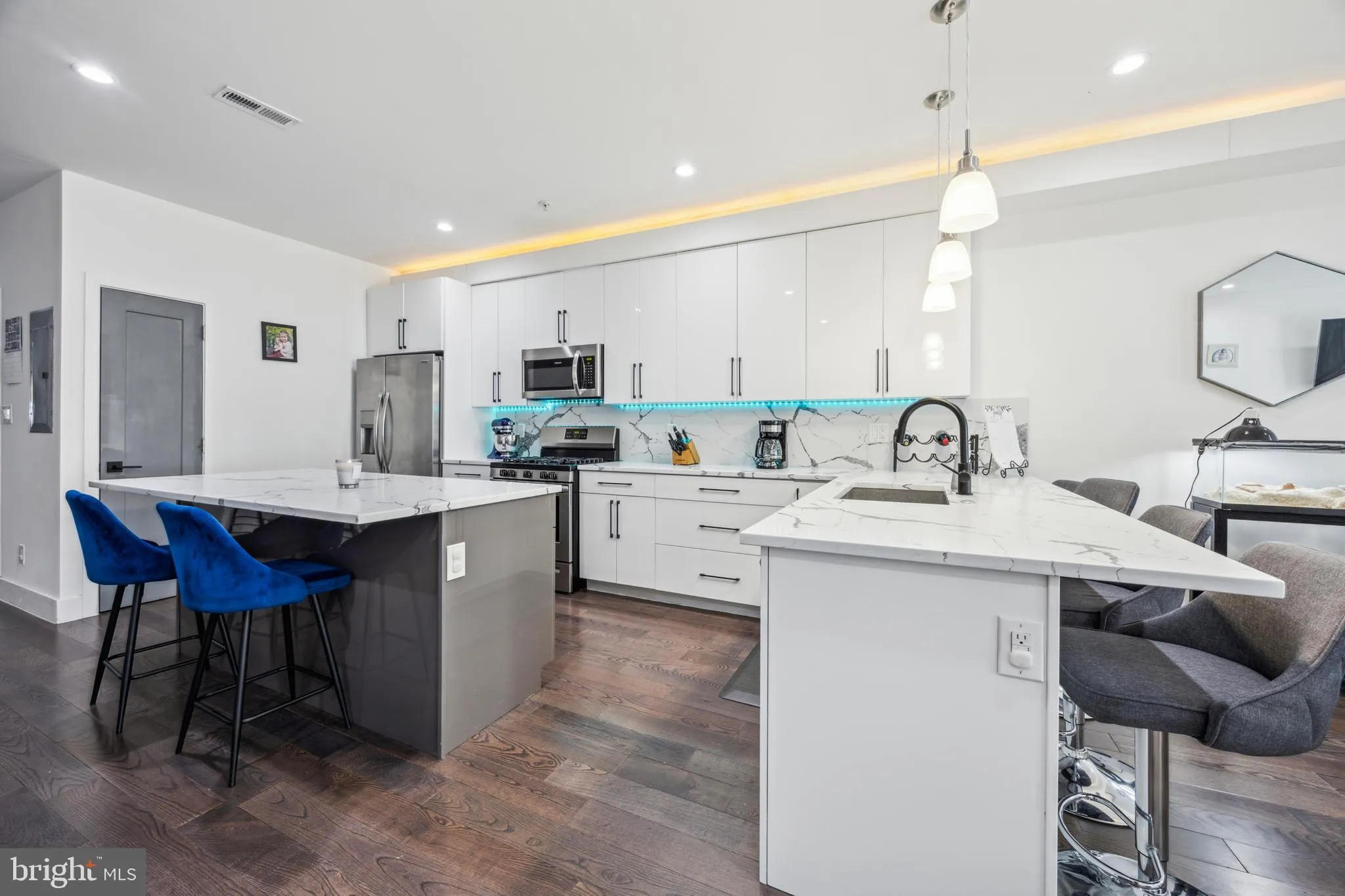 Philadelphia, Pennsylvania 19122, United States, 3 Bedrooms Bedrooms, ,3 BathroomsBathrooms,Residential,Active,13091