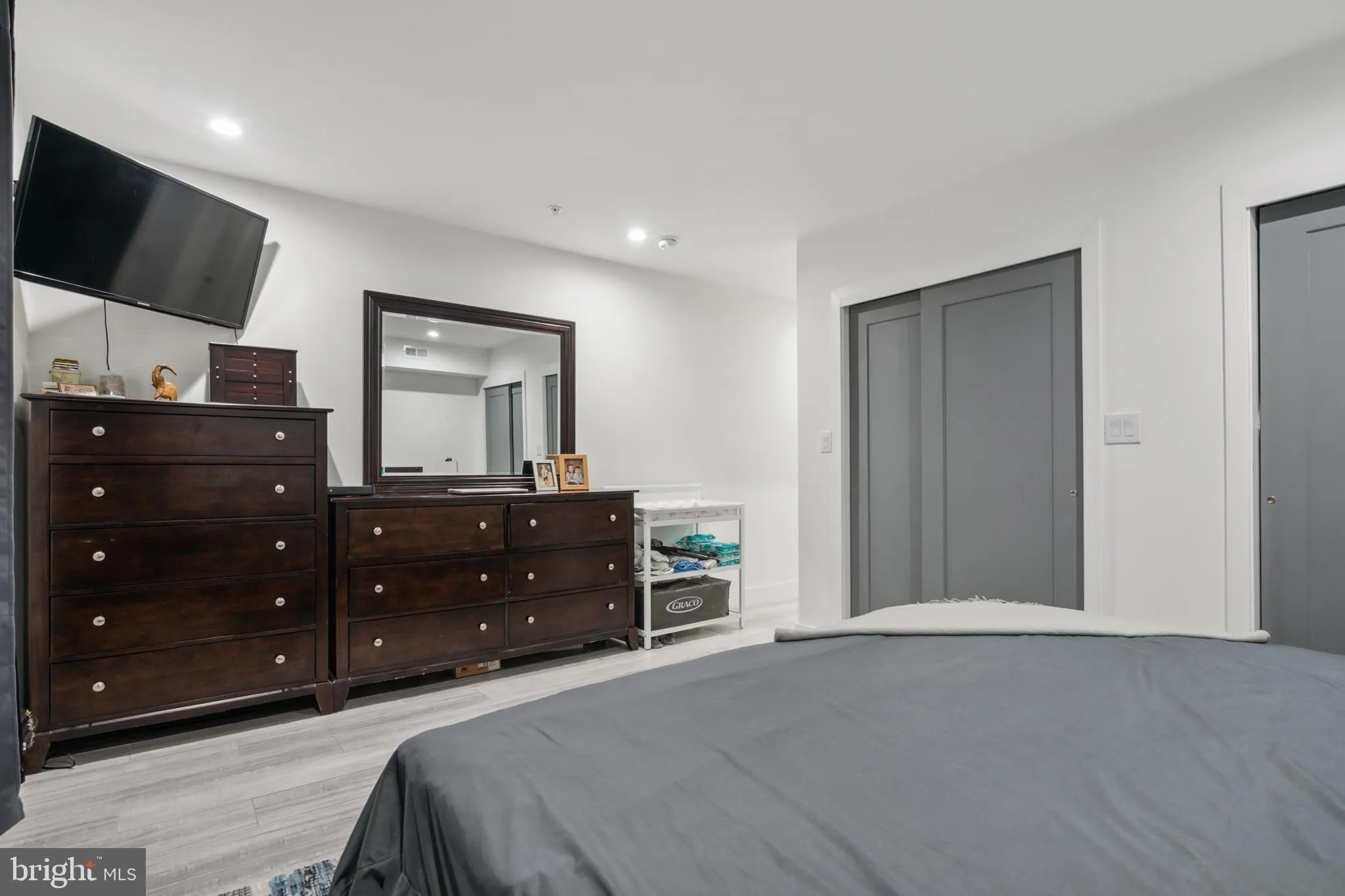 Philadelphia, Pennsylvania 19122, United States, 3 Bedrooms Bedrooms, ,3 BathroomsBathrooms,Residential,Active,13091