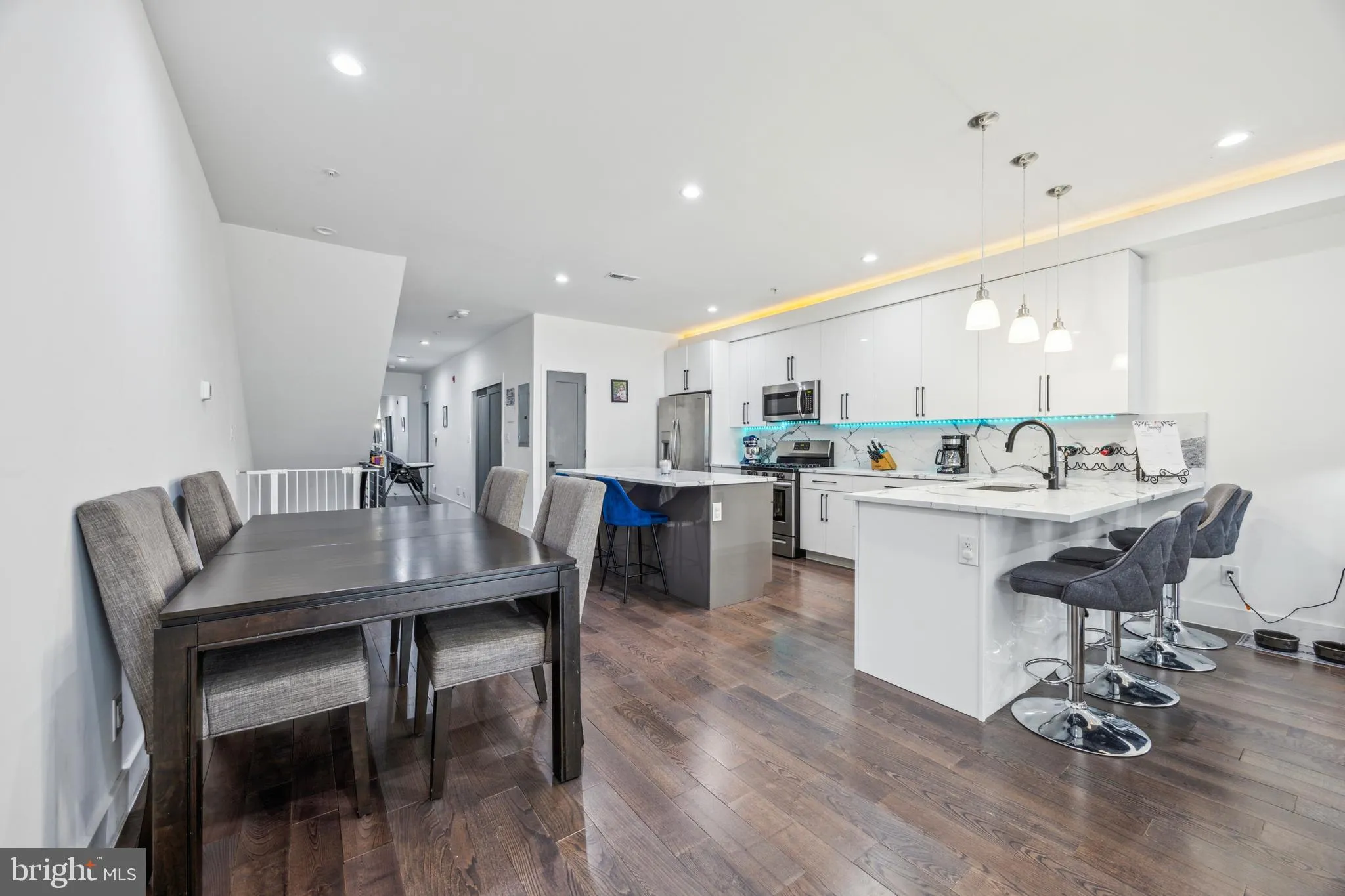 Philadelphia, Pennsylvania 19122, United States, 3 Bedrooms Bedrooms, ,3 BathroomsBathrooms,Residential,Active,13091