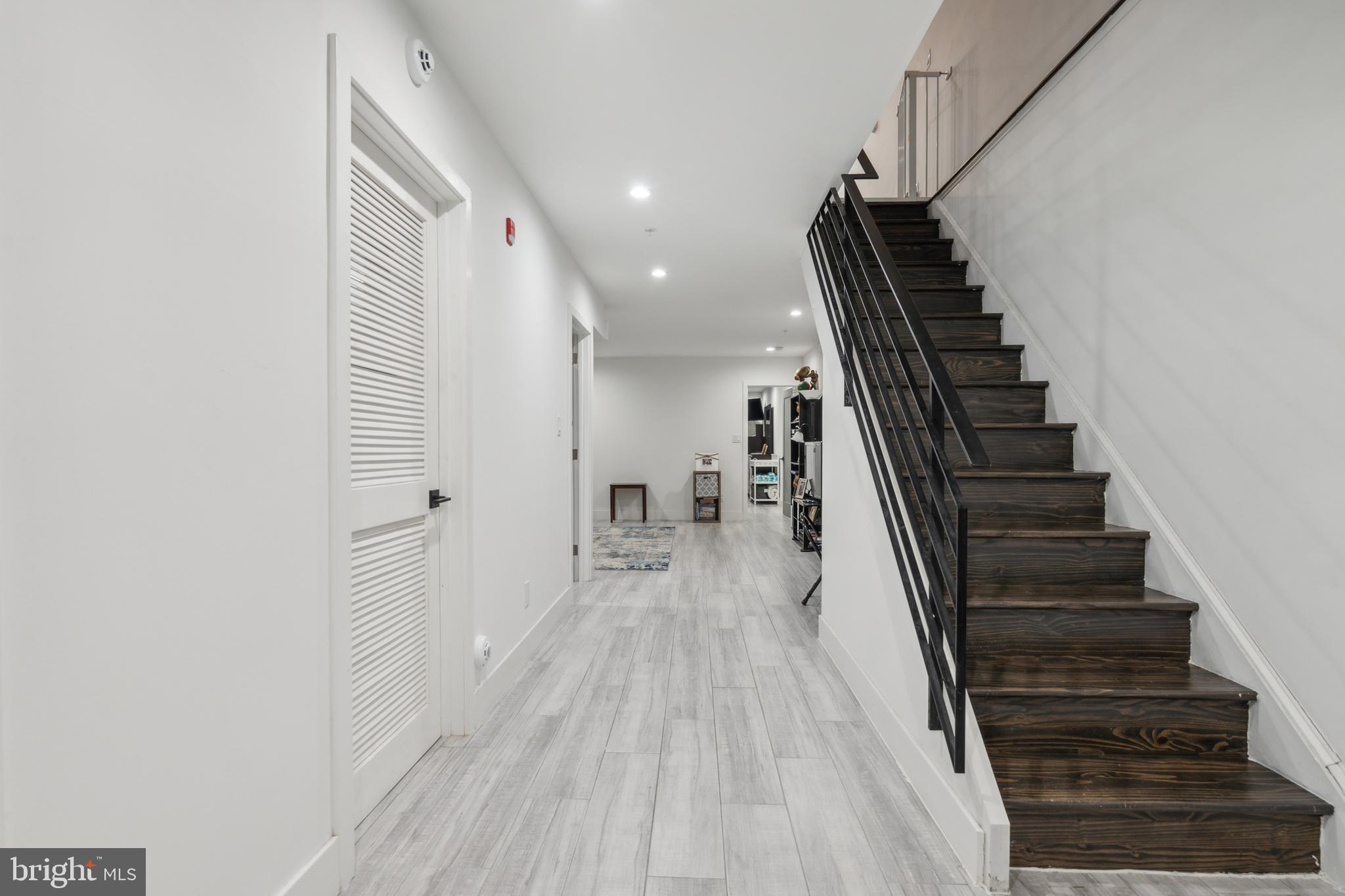 OLDE KENSINGTON - Residential