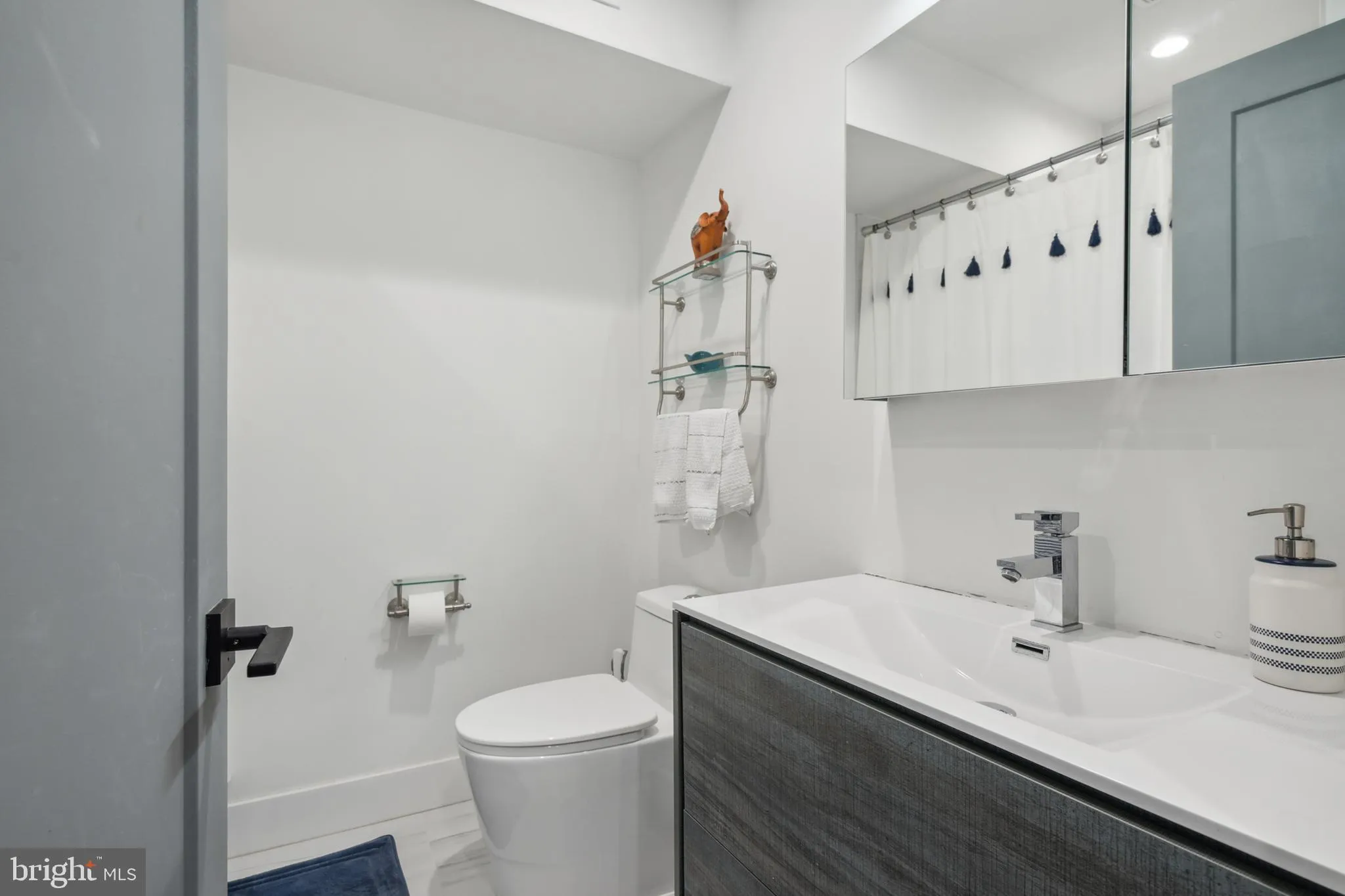Philadelphia, Pennsylvania 19122, United States, 3 Bedrooms Bedrooms, ,3 BathroomsBathrooms,Residential,Active,13091