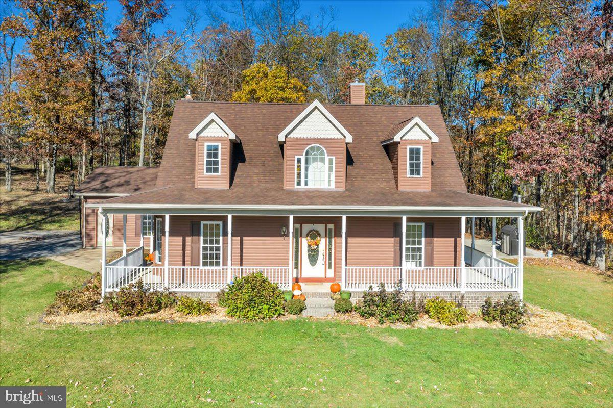 521 HIDDEN VALLEY LANE