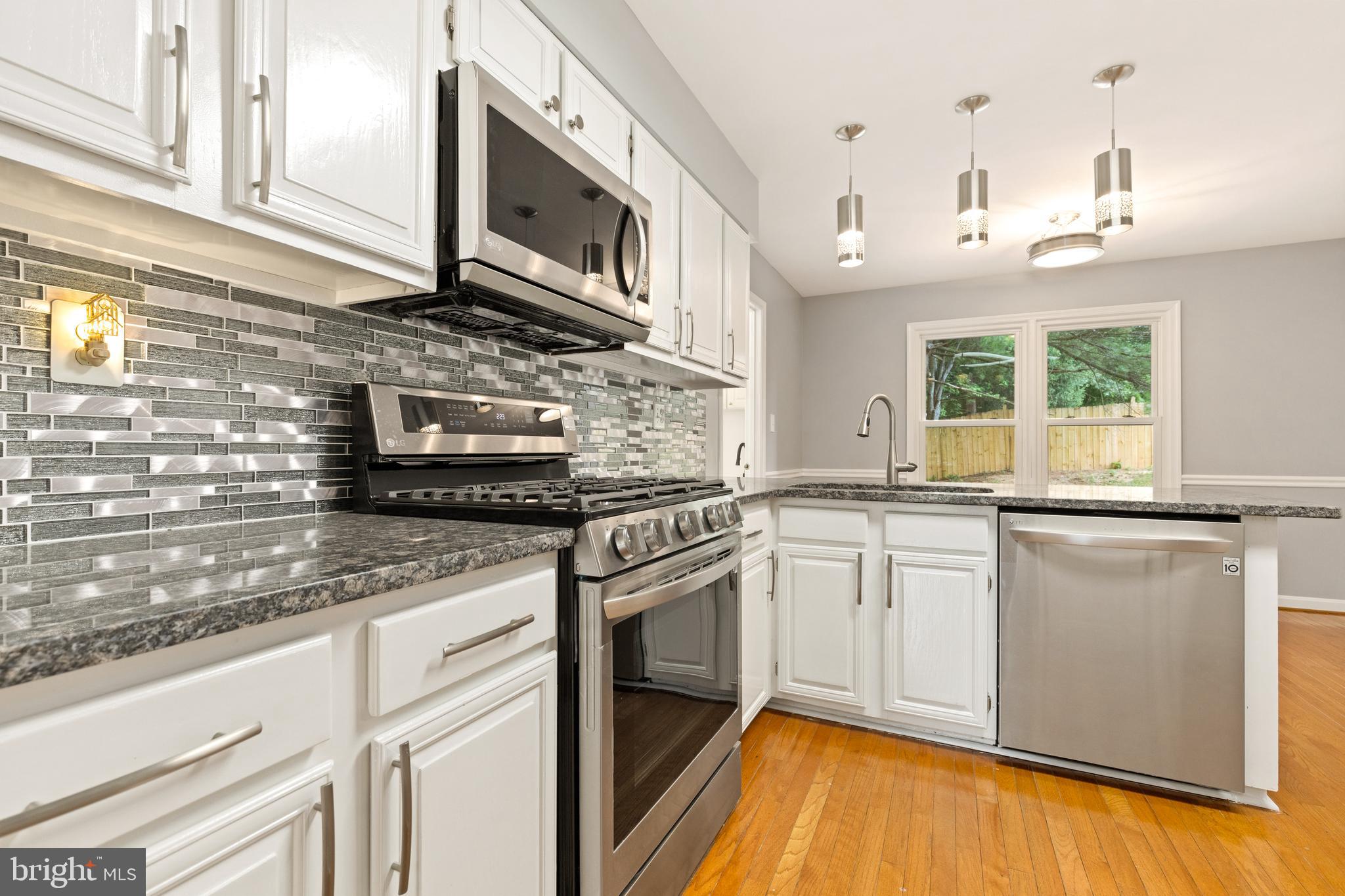 ROLLING STONE - Residential