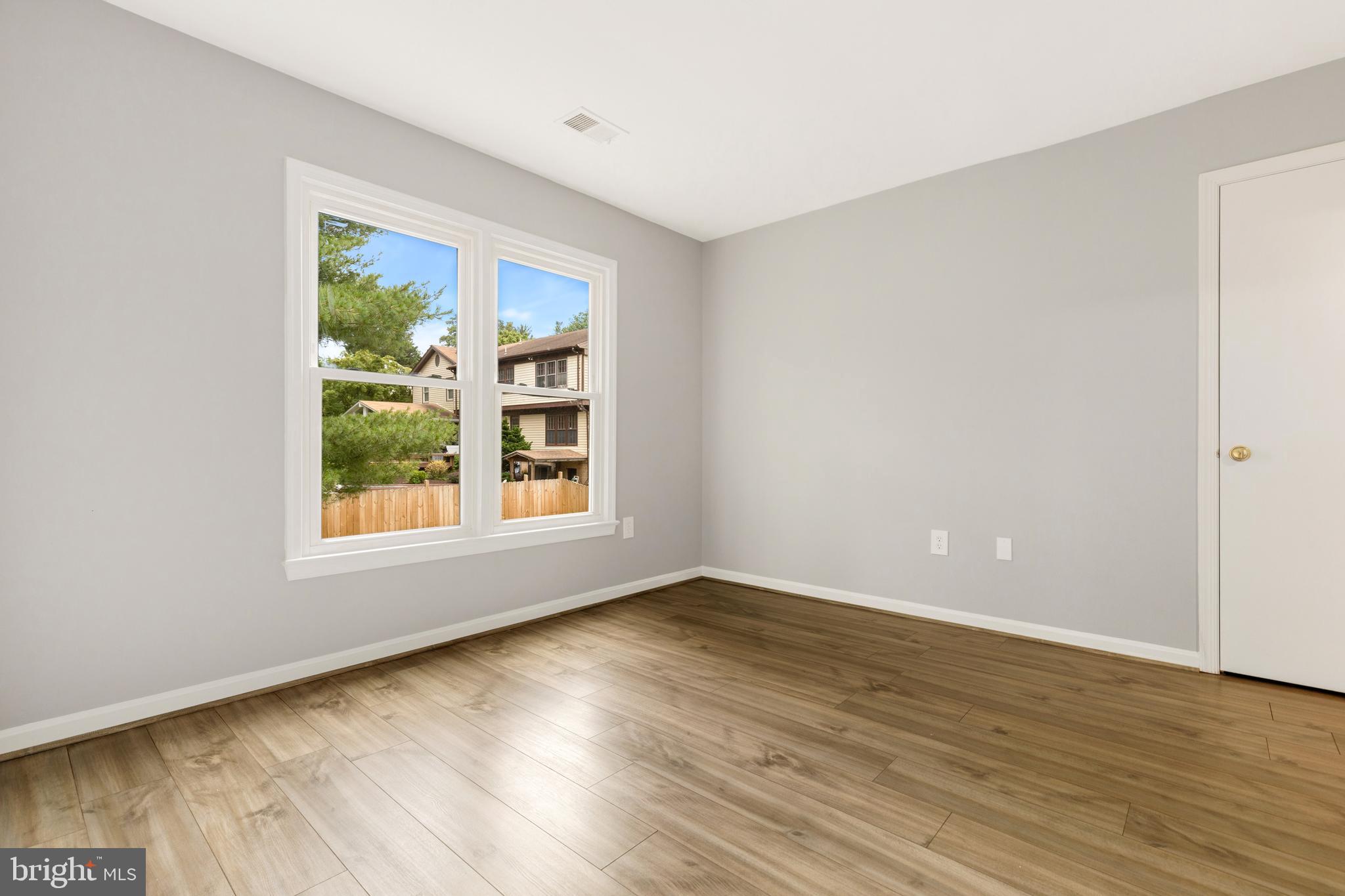 ROLLING STONE - Residential