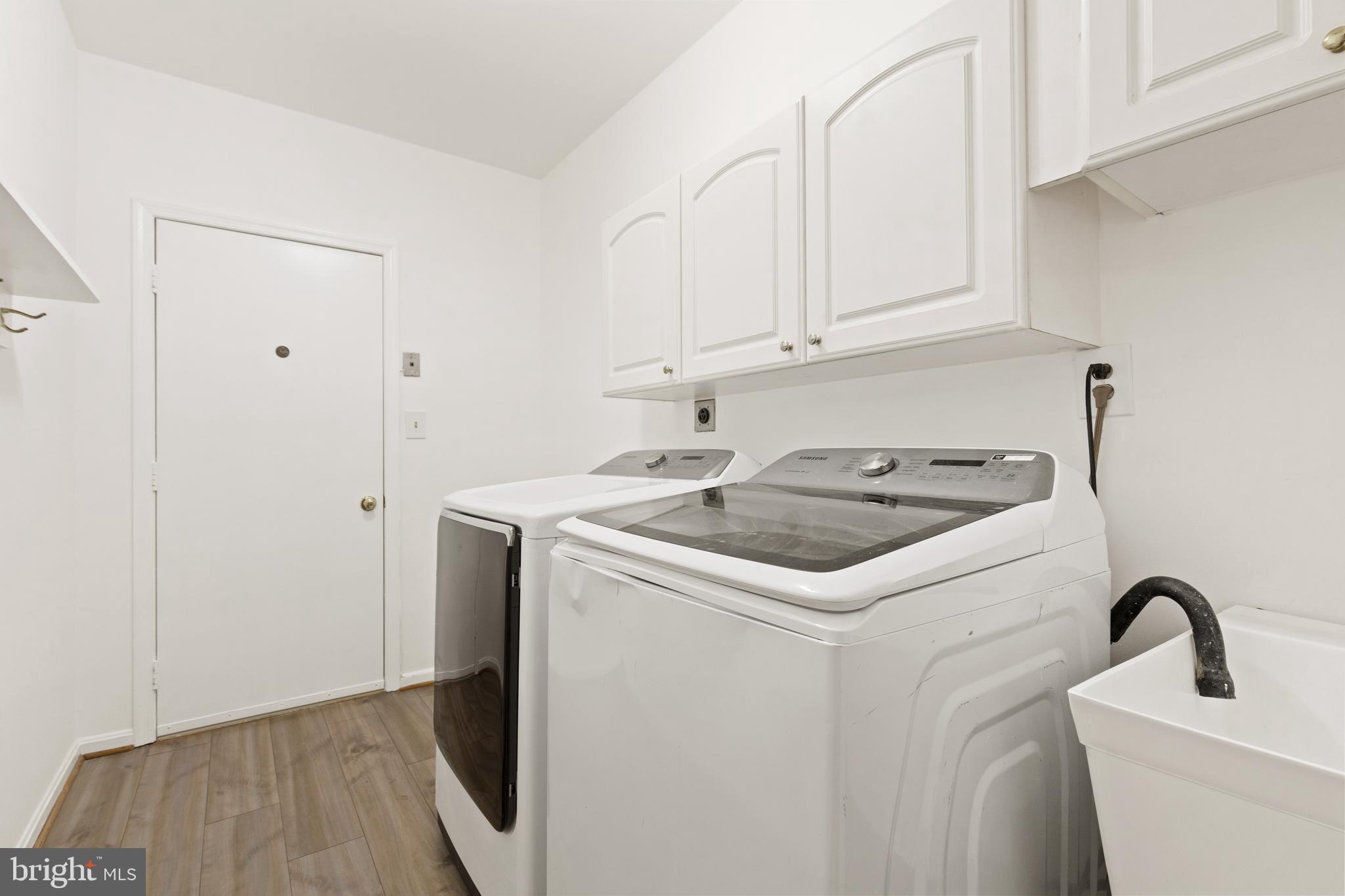 ROLLING STONE - Residential