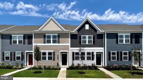 Townhouse For Rent - 834 Derwent Ln Ln<br/> SALISBURY, MD 21801