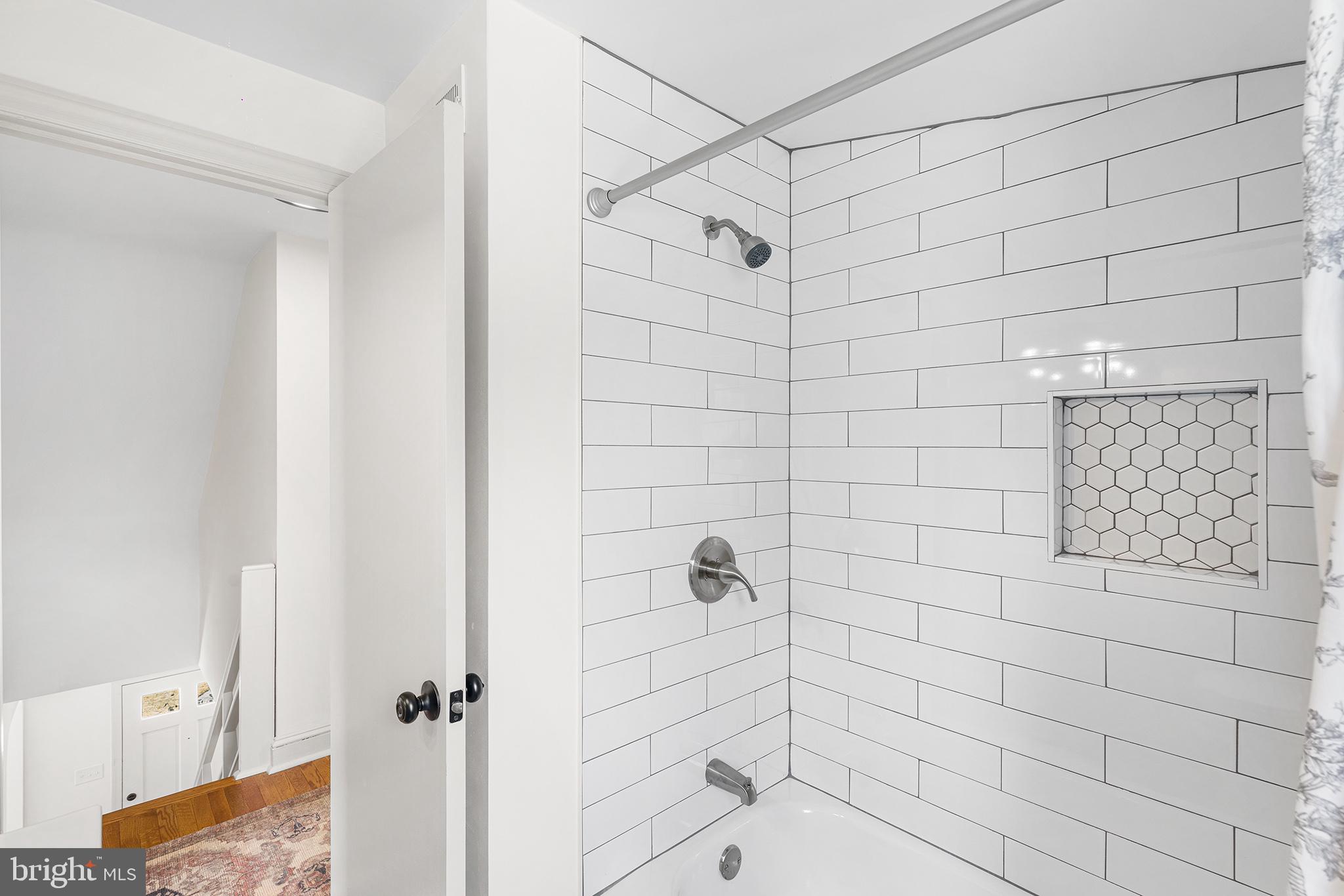 PADDOCK FARMS - Residential